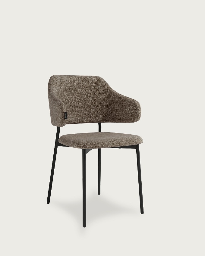 Gante chair with brown upholstery and black metal legs
