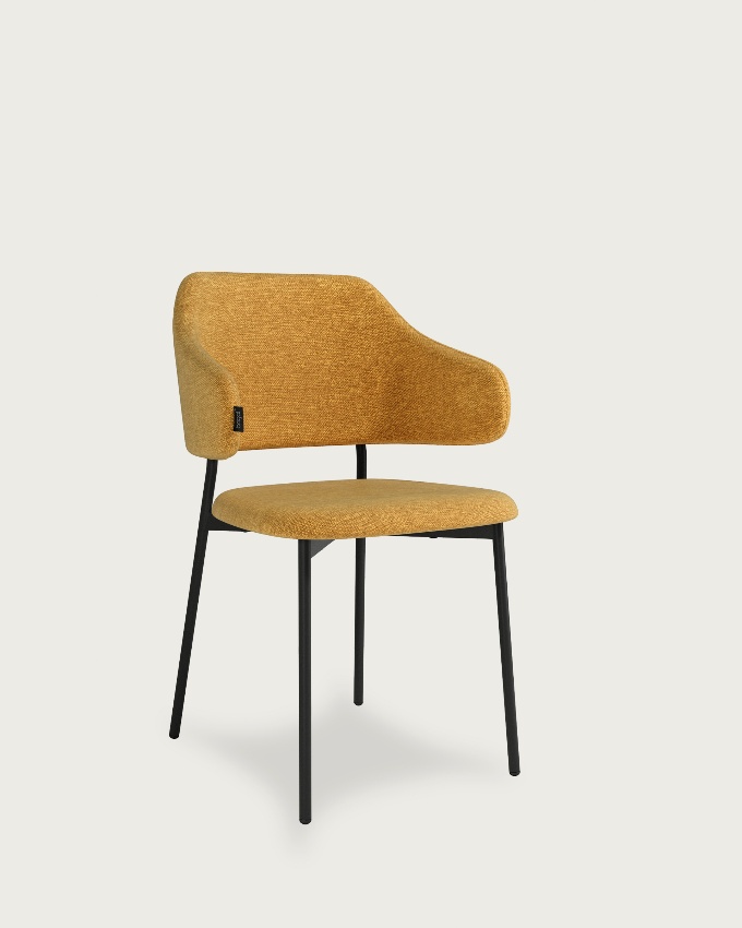 Gante chair with mustard upholstery and black metal legs