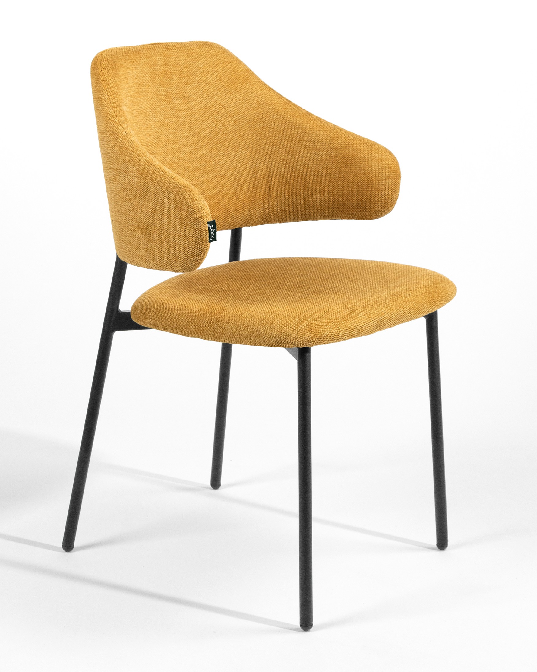 Gante chair with mustard upholstery and black metal legs