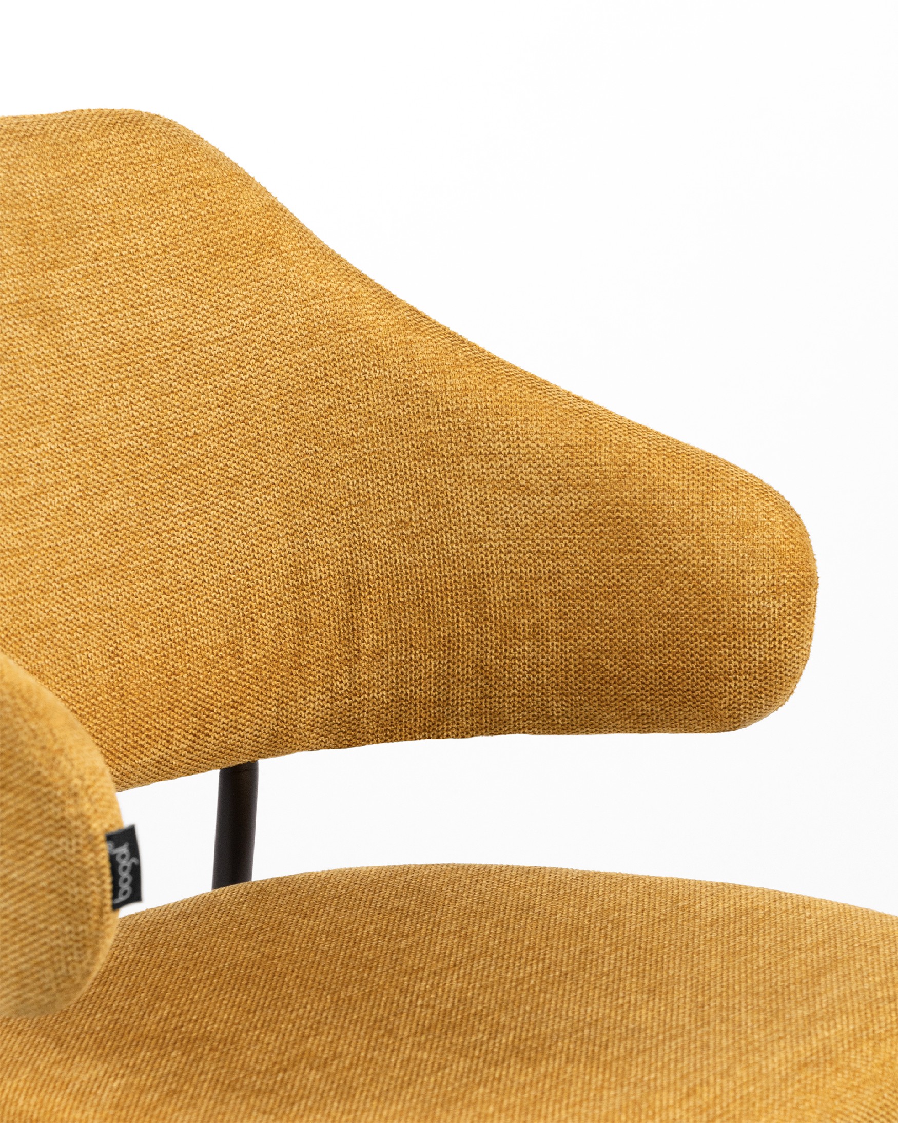Gante chair with mustard upholstery and black metal legs