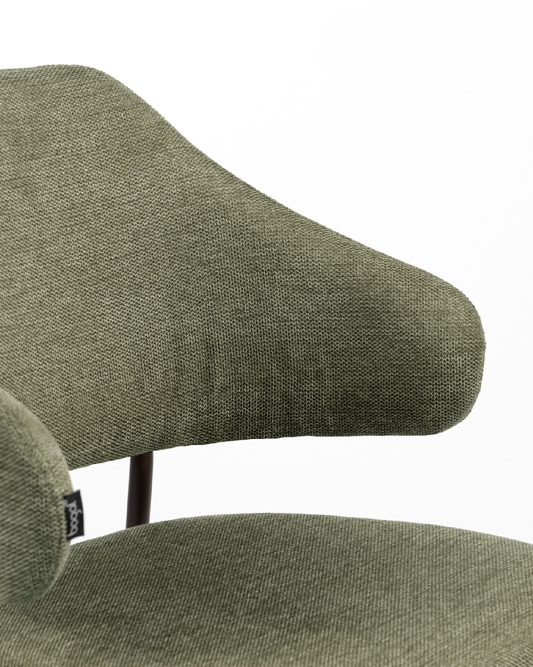 Gante chair with green upholstery and black metal legs