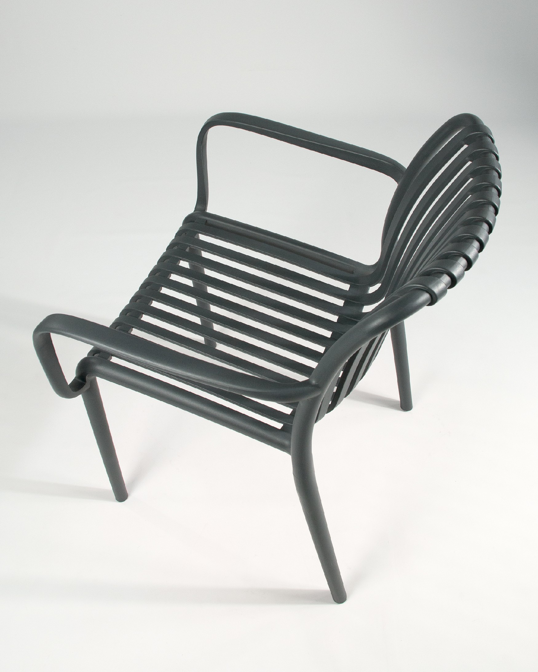 Habana chair in graphite polypropylene