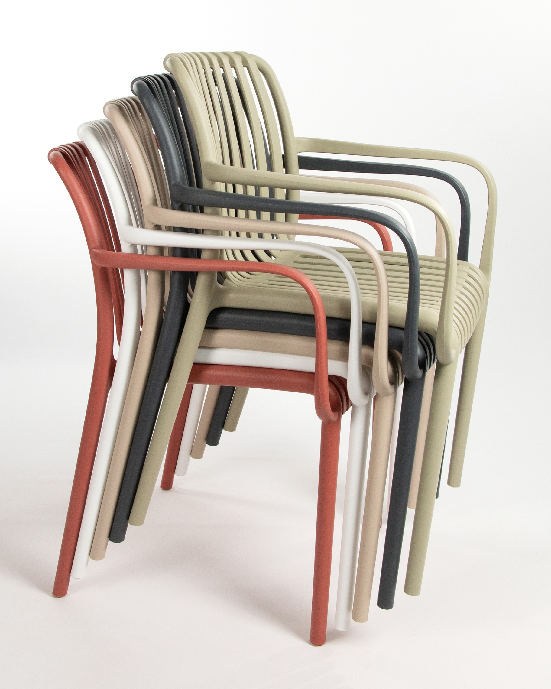 Chaise Habana en polypropylène tuilé