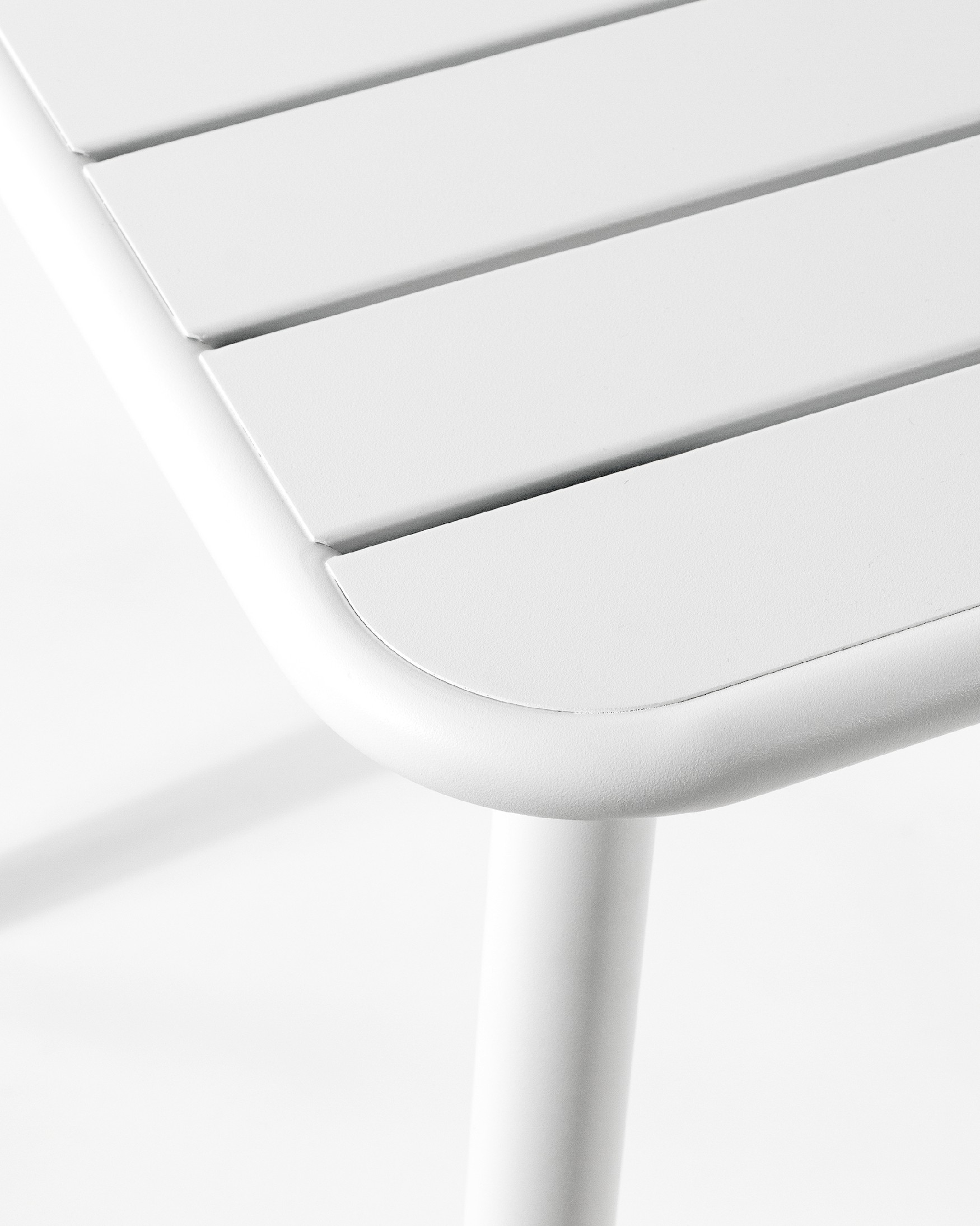 Table Honolulu en métal blanc d'extérieur 140 x 70 cm