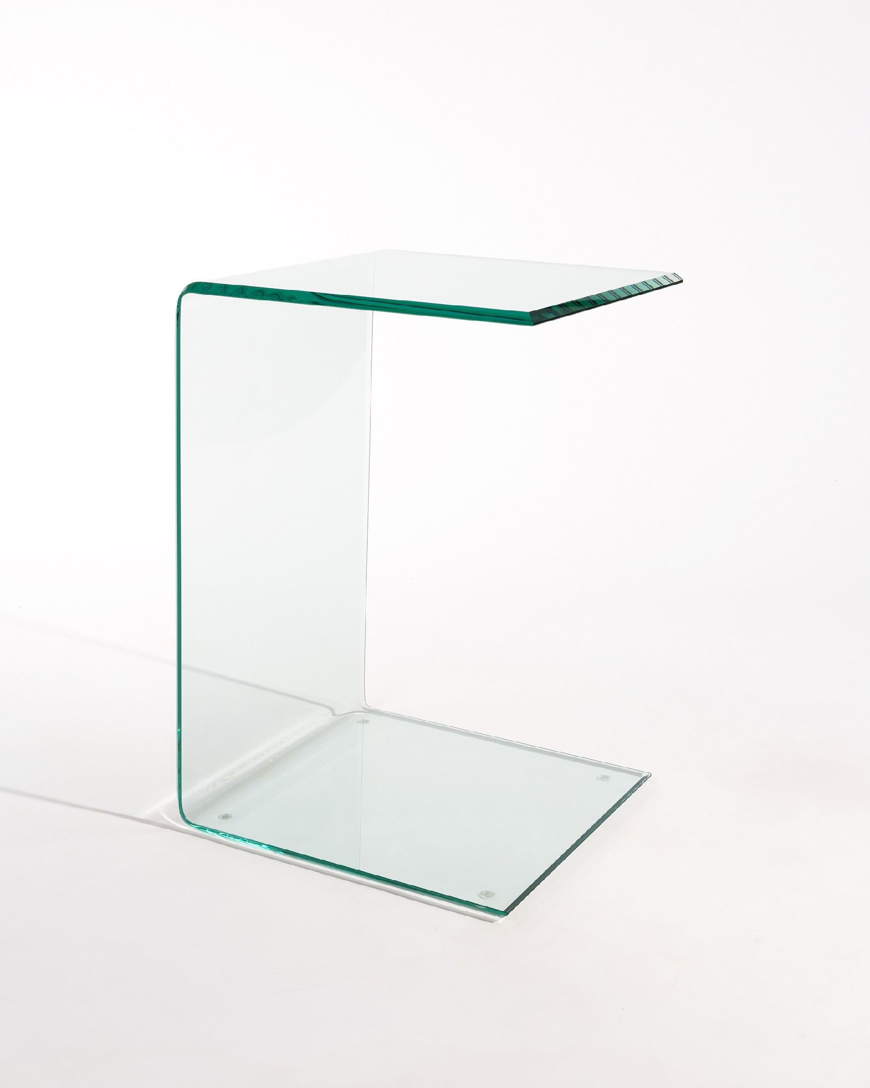 Table d'appoint Mac en verre trempé couleur transparente (12 mm) avec bords biseautés