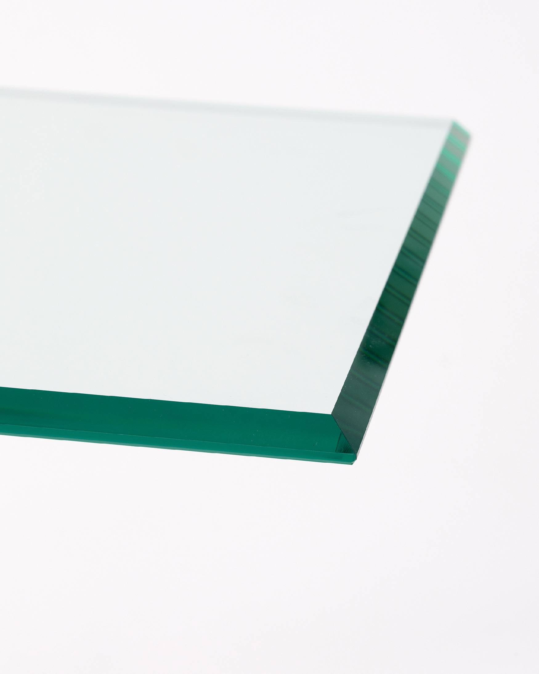 Table d'appoint Mac en verre trempé couleur transparente (12 mm) avec bords biseautés