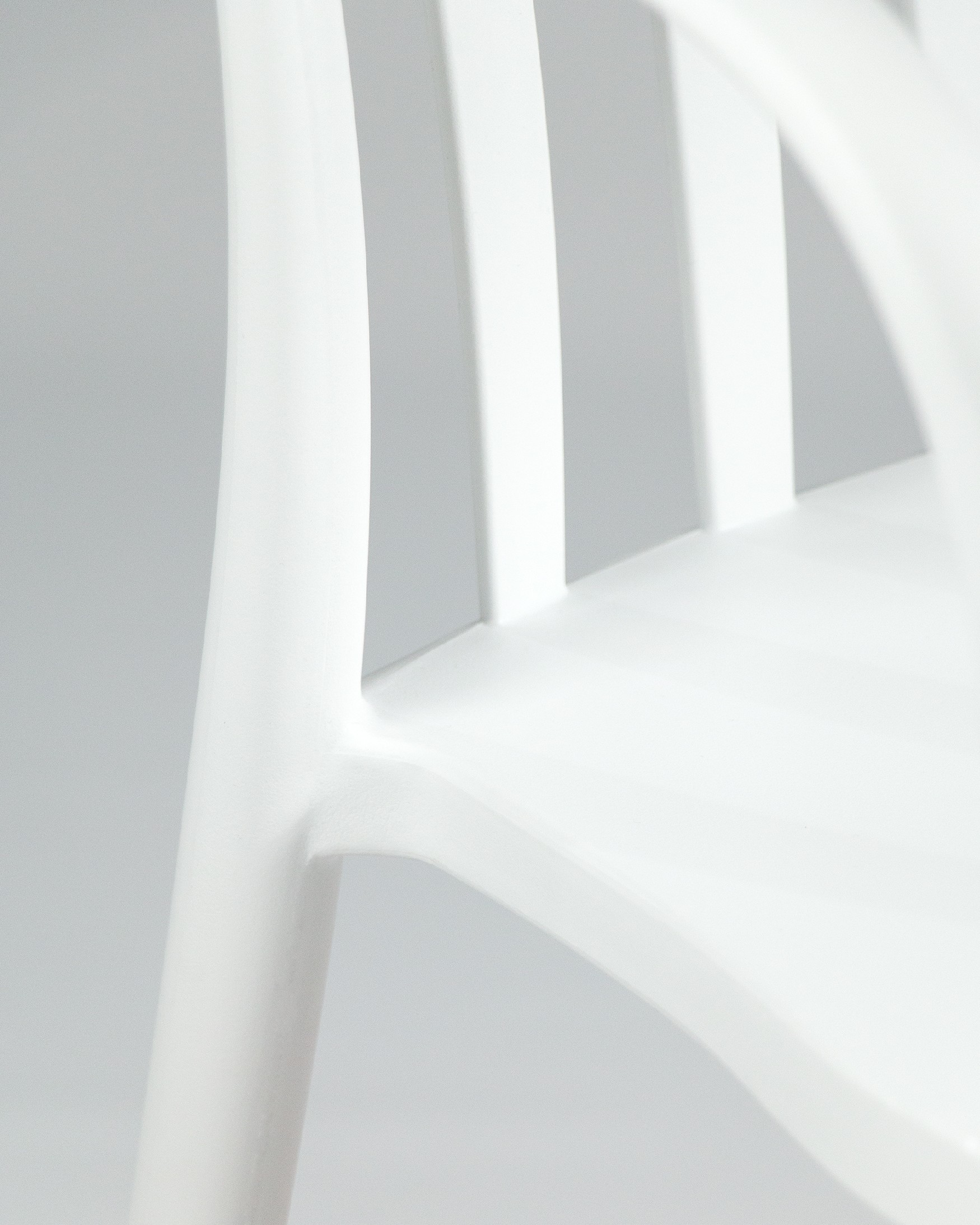 Chaise Malibu en polypropylène blanc