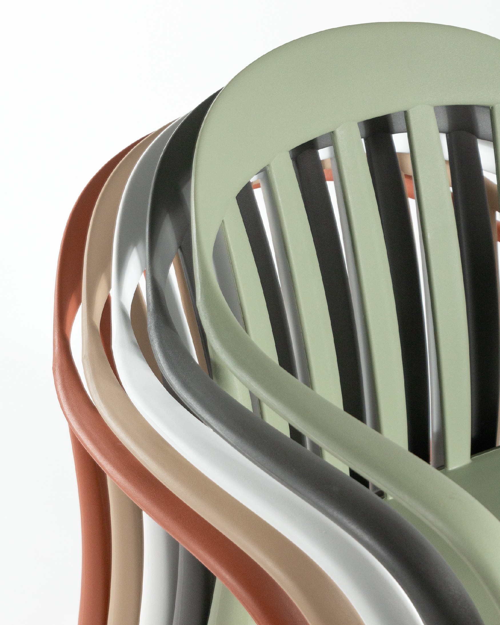 Chaise Malibu en polypropylène graphite