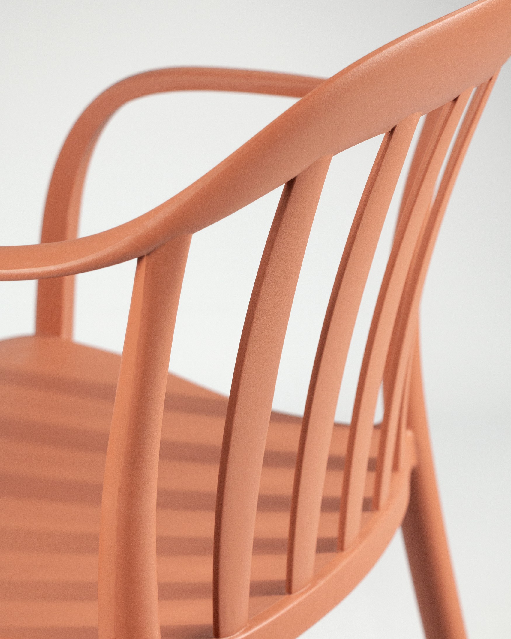 Chaise Malibu en polypropylène tuilé