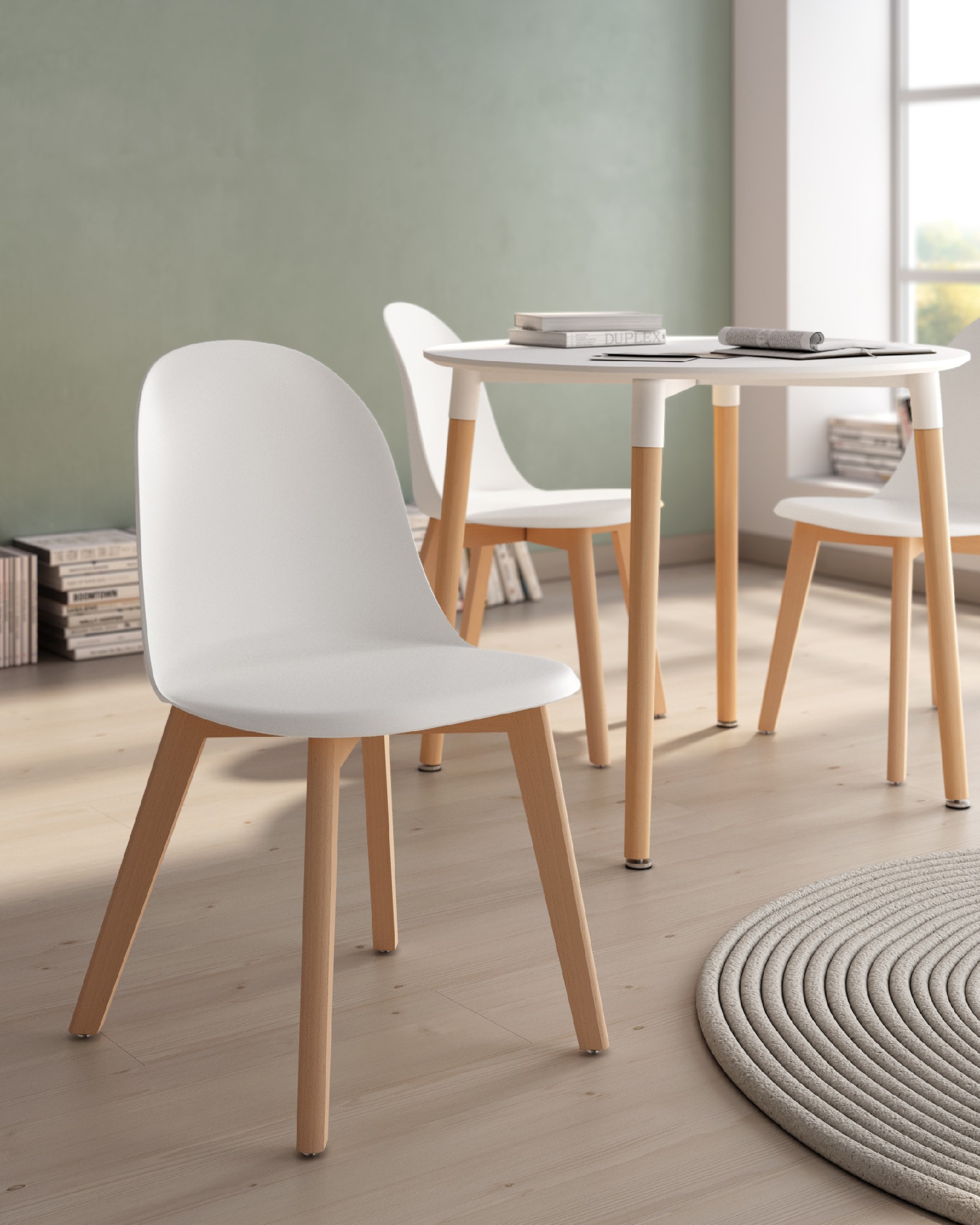Silla Miami con patas de madera y tapizado blanco