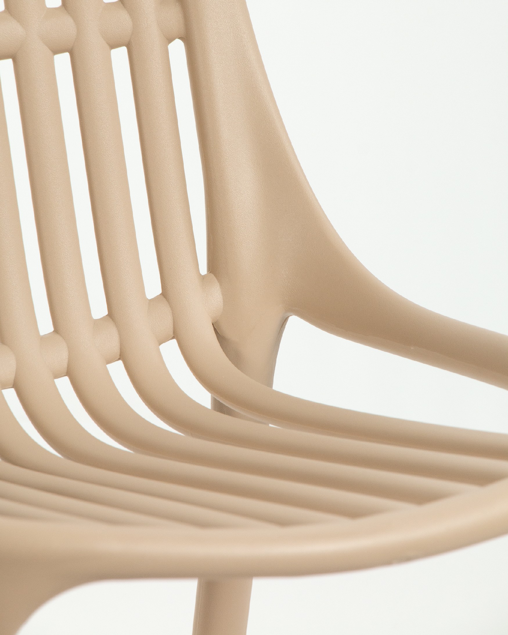 Chaise Milan en polypropylène sable
