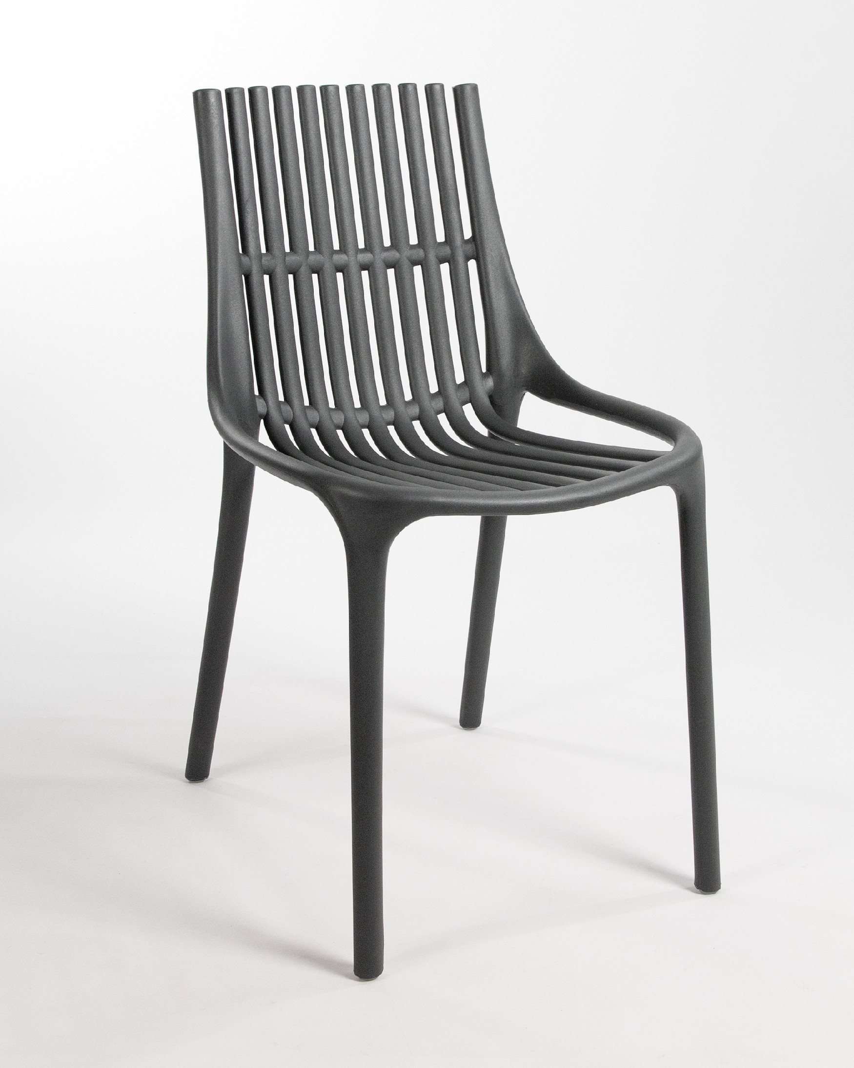 Chaise Milan en polypropylène graphite