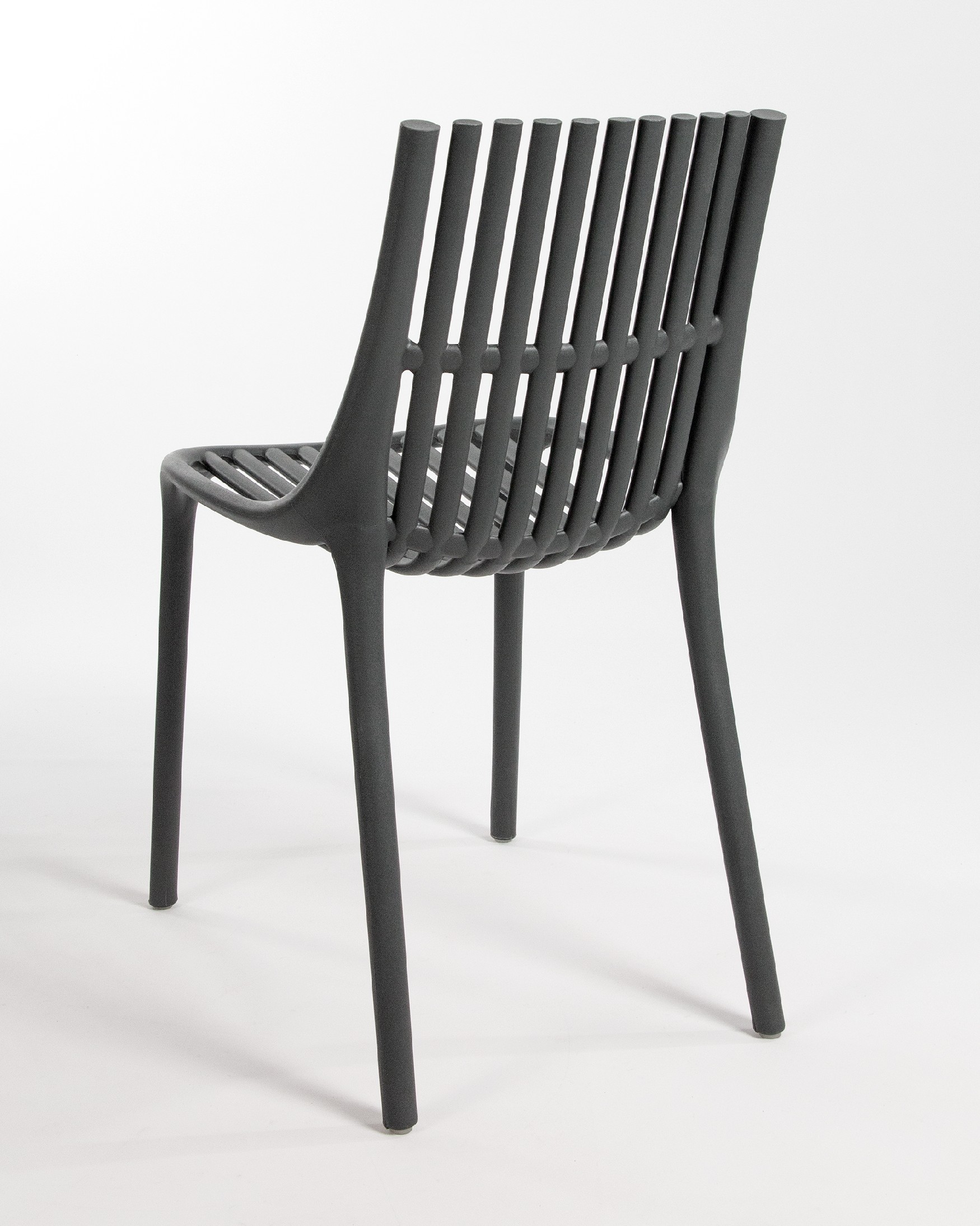Chaise Milan en polypropylène graphite
