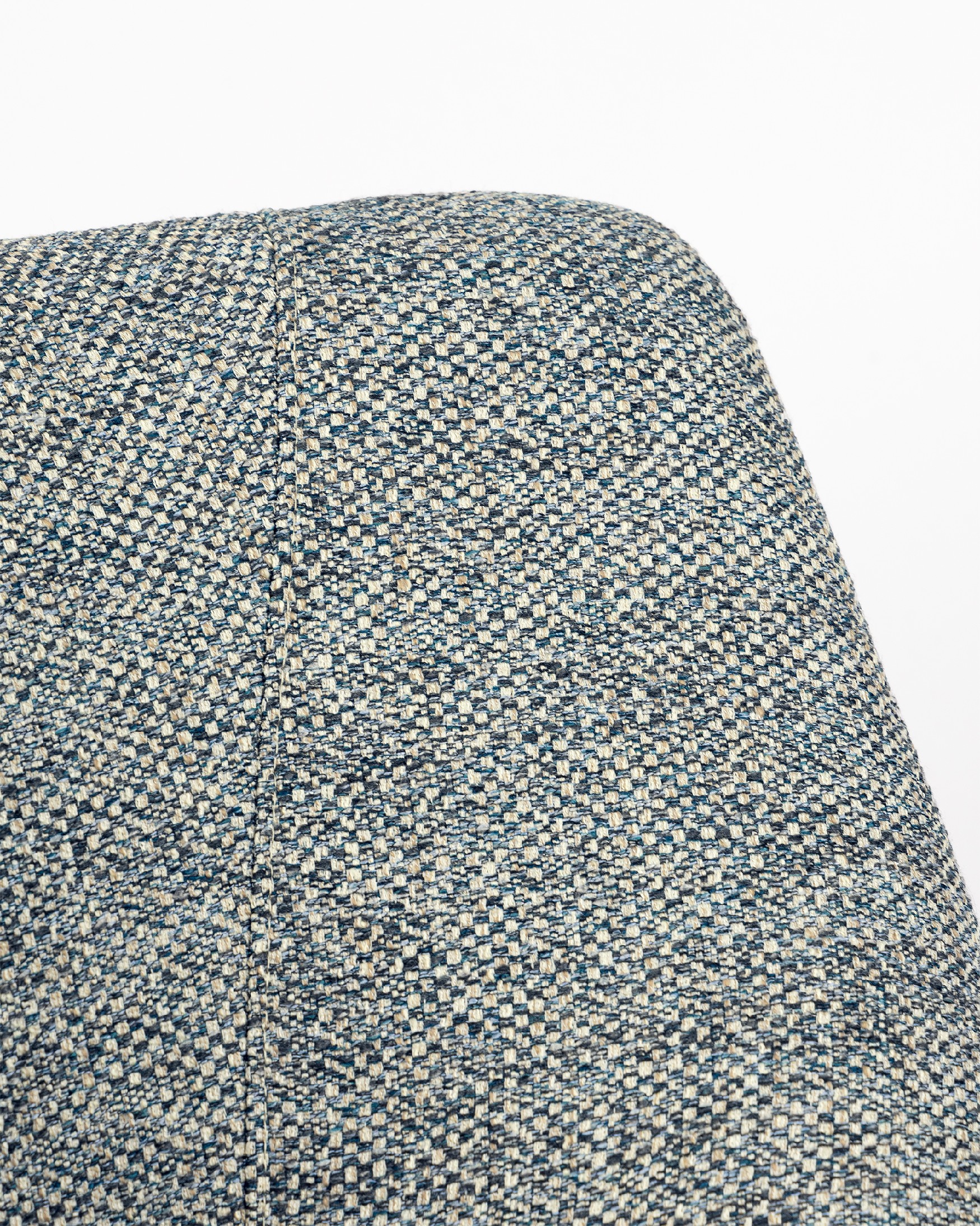 Fauteuil pivotant 360º Moma avec tapisserie bleue