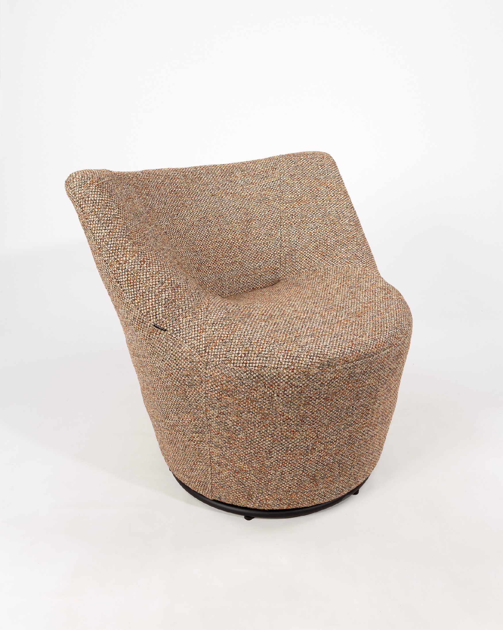 Fauteuil pivotant 360º Moma avec tapisserie ethnique