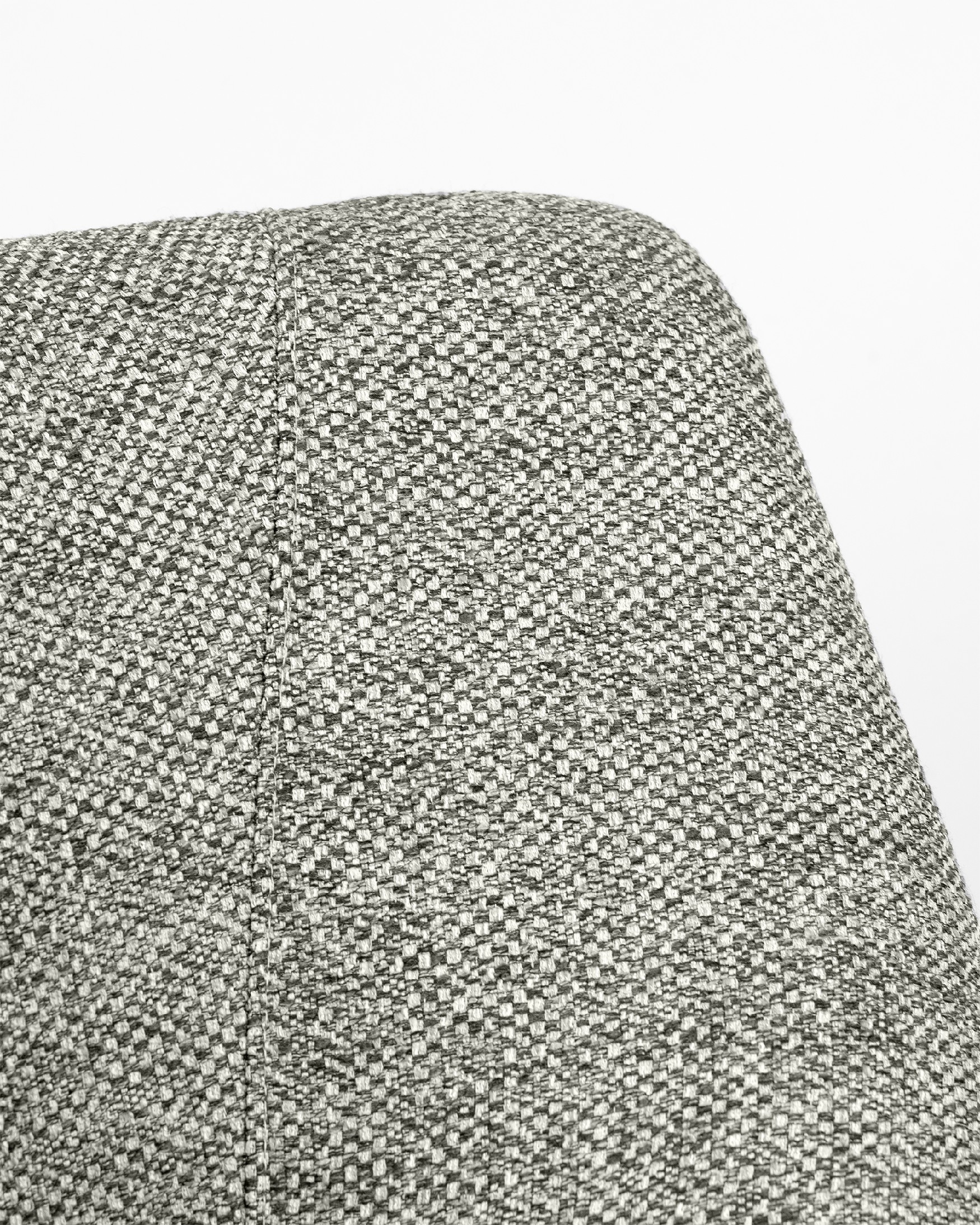 Swivel armchair 360º Moma with gray upholstery