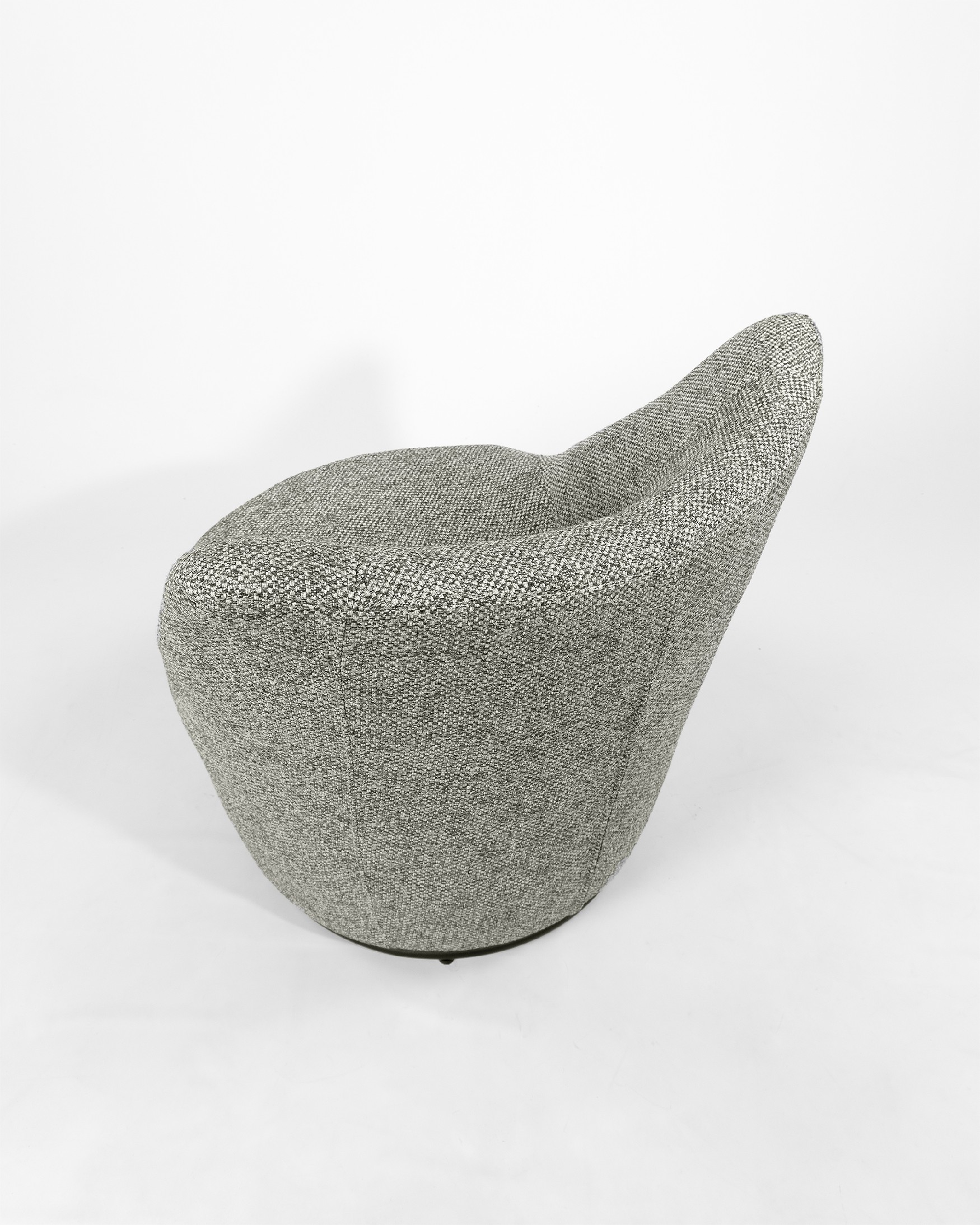 Swivel armchair 360º Moma with gray upholstery