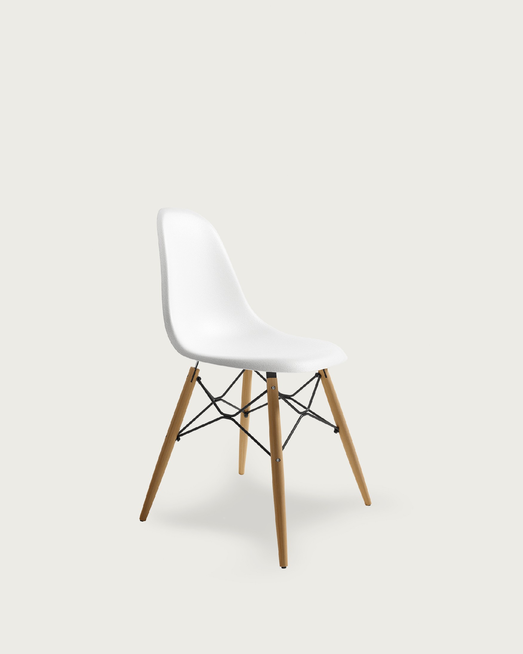 Silla Munich con patas de madera y asiento blanco