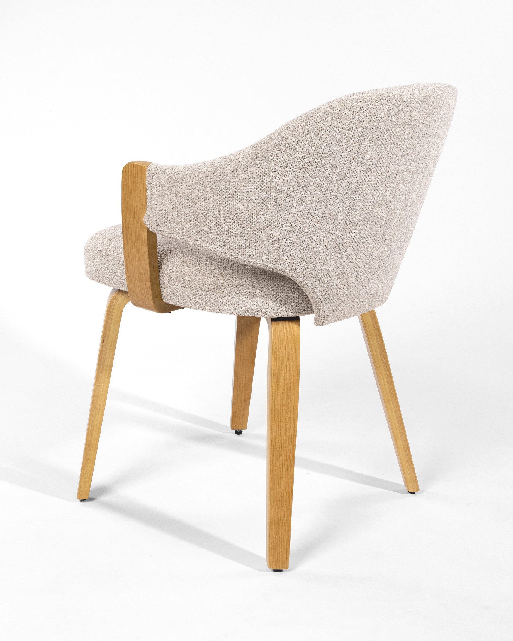 Nami chair with wooden structure and sand upholstery