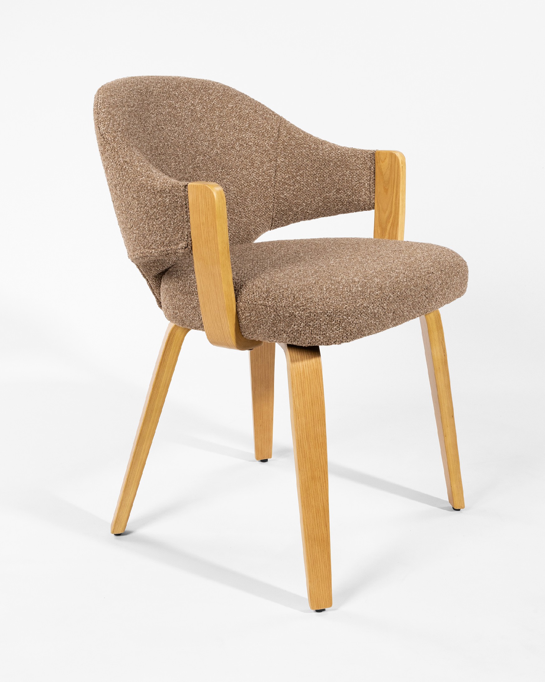 Nami chair with wooden structure and brown upholstery