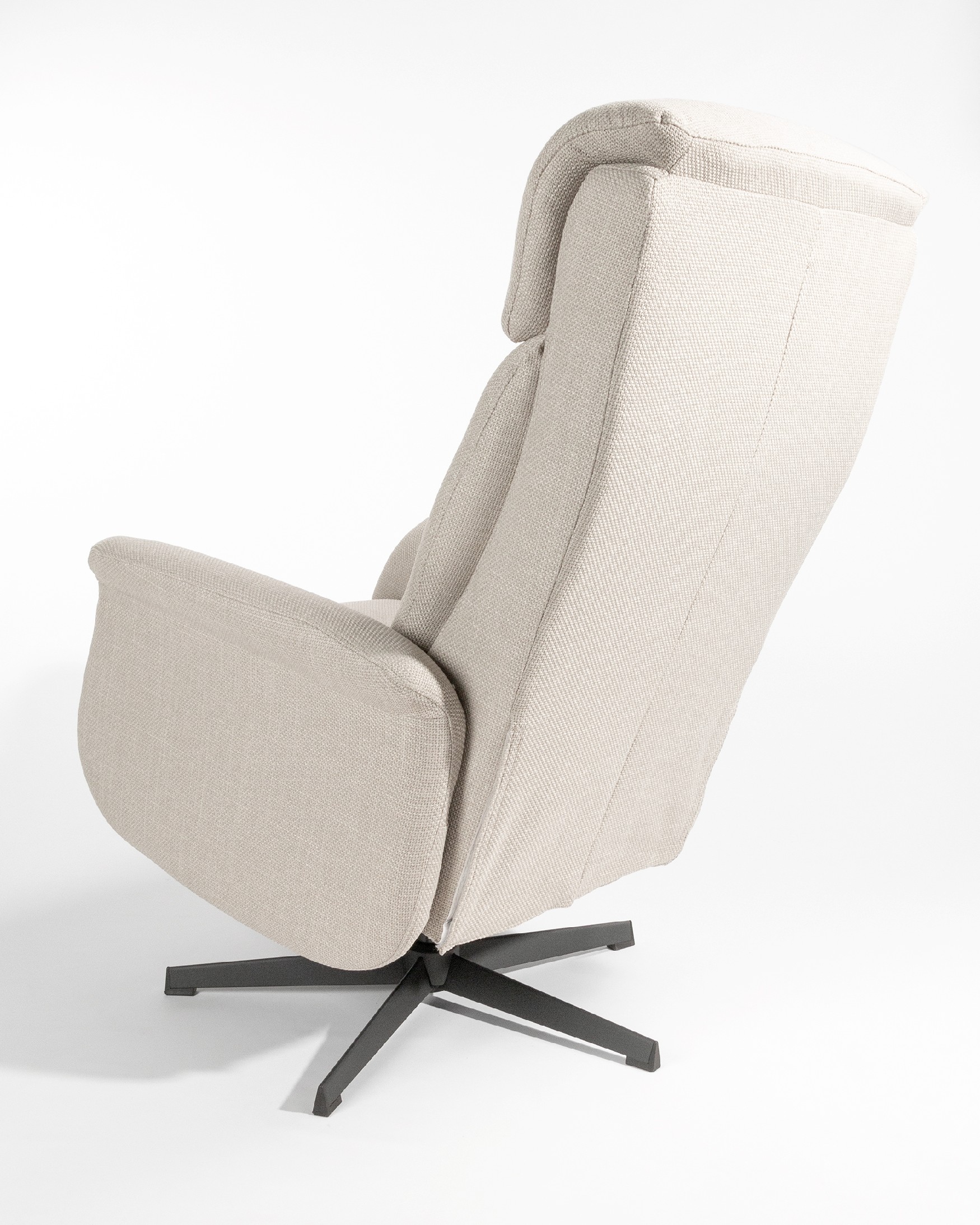 Nely electric swivel recliner with pearl upholstery and black metal base