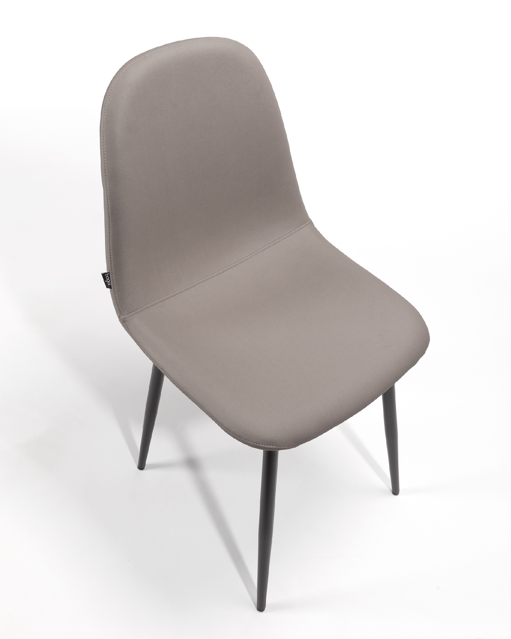 Oporto chair with gray upholstery and black metal legs