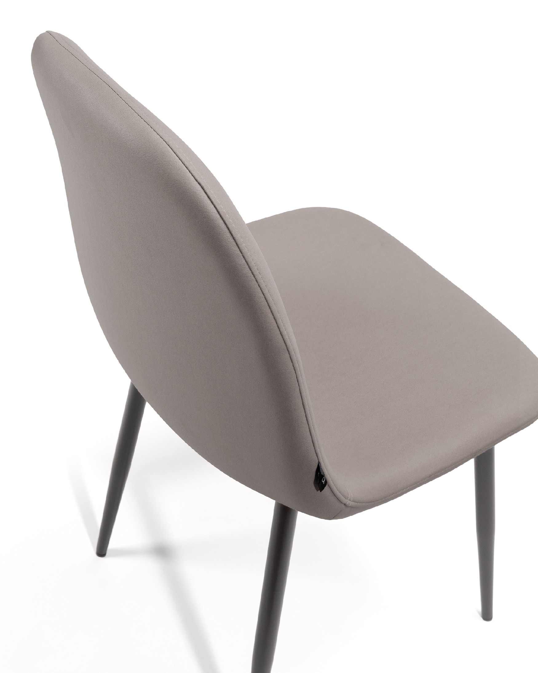 Oporto chair with gray upholstery and black metal legs