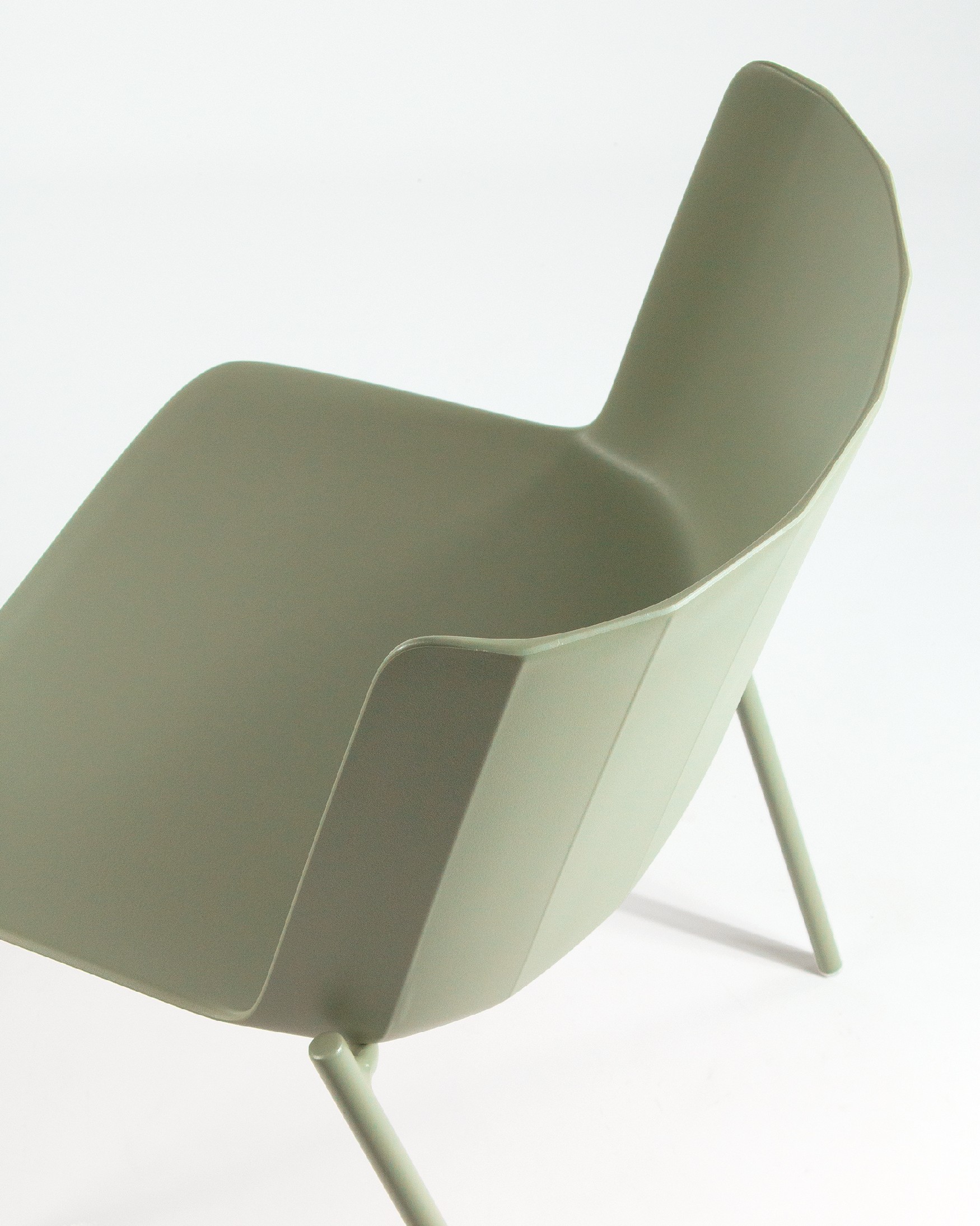 Chaise Orlando en polypropylène vert craie