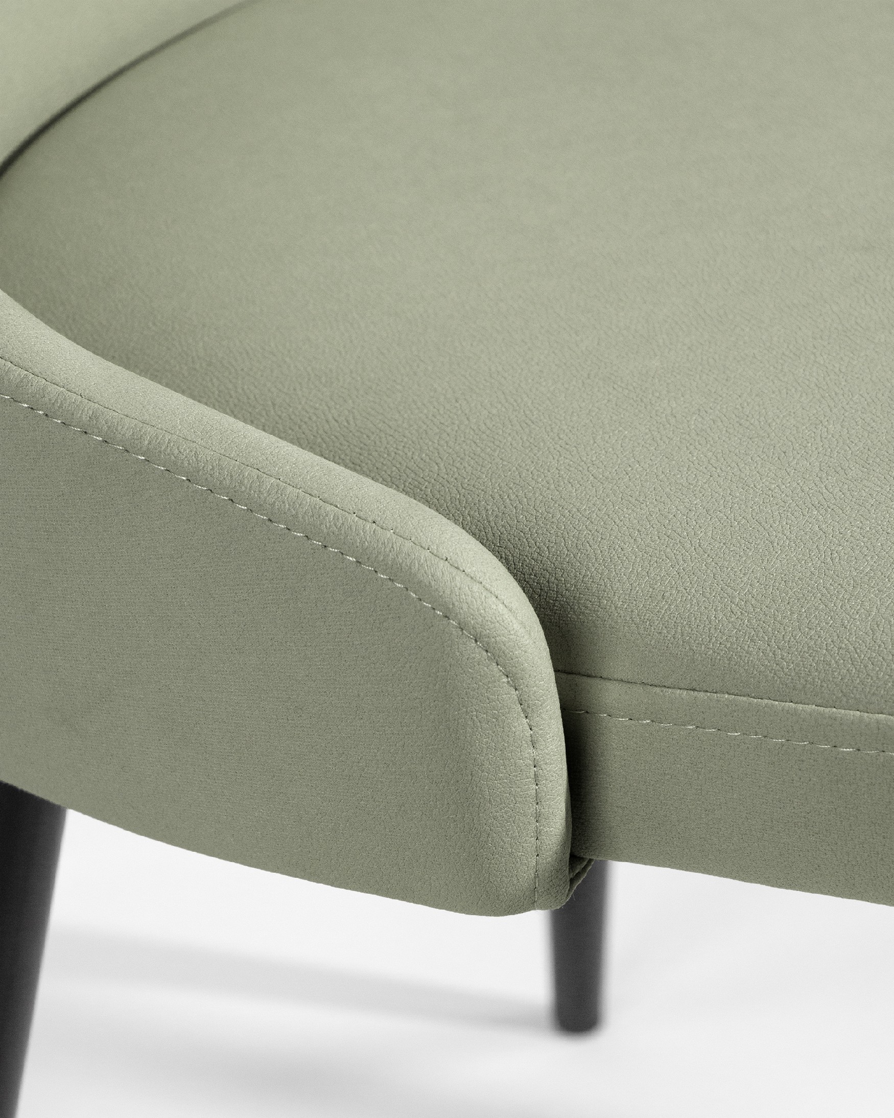 París chair with moss upholstery and black legs