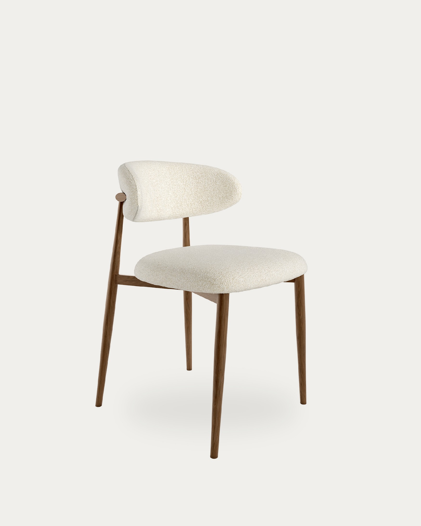 Pereira chair with ivory upholstery and metal structure with wood finish