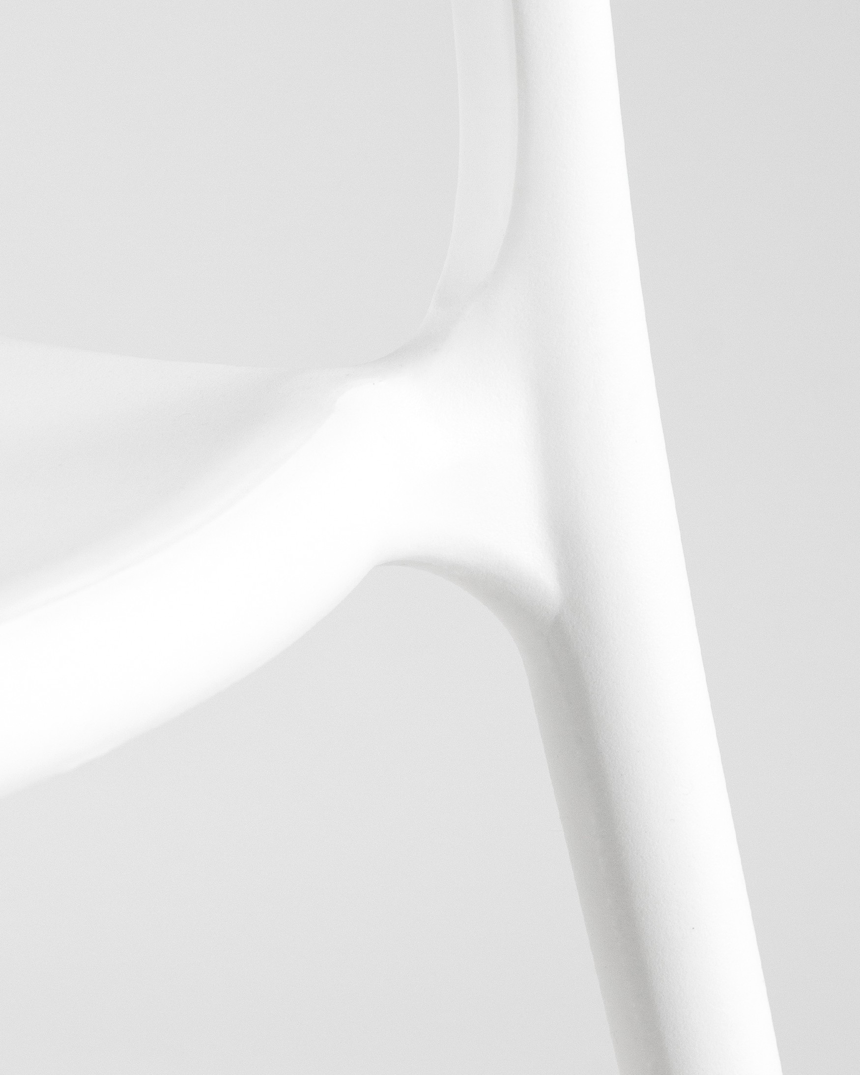 Pisa polypropylene chair in white