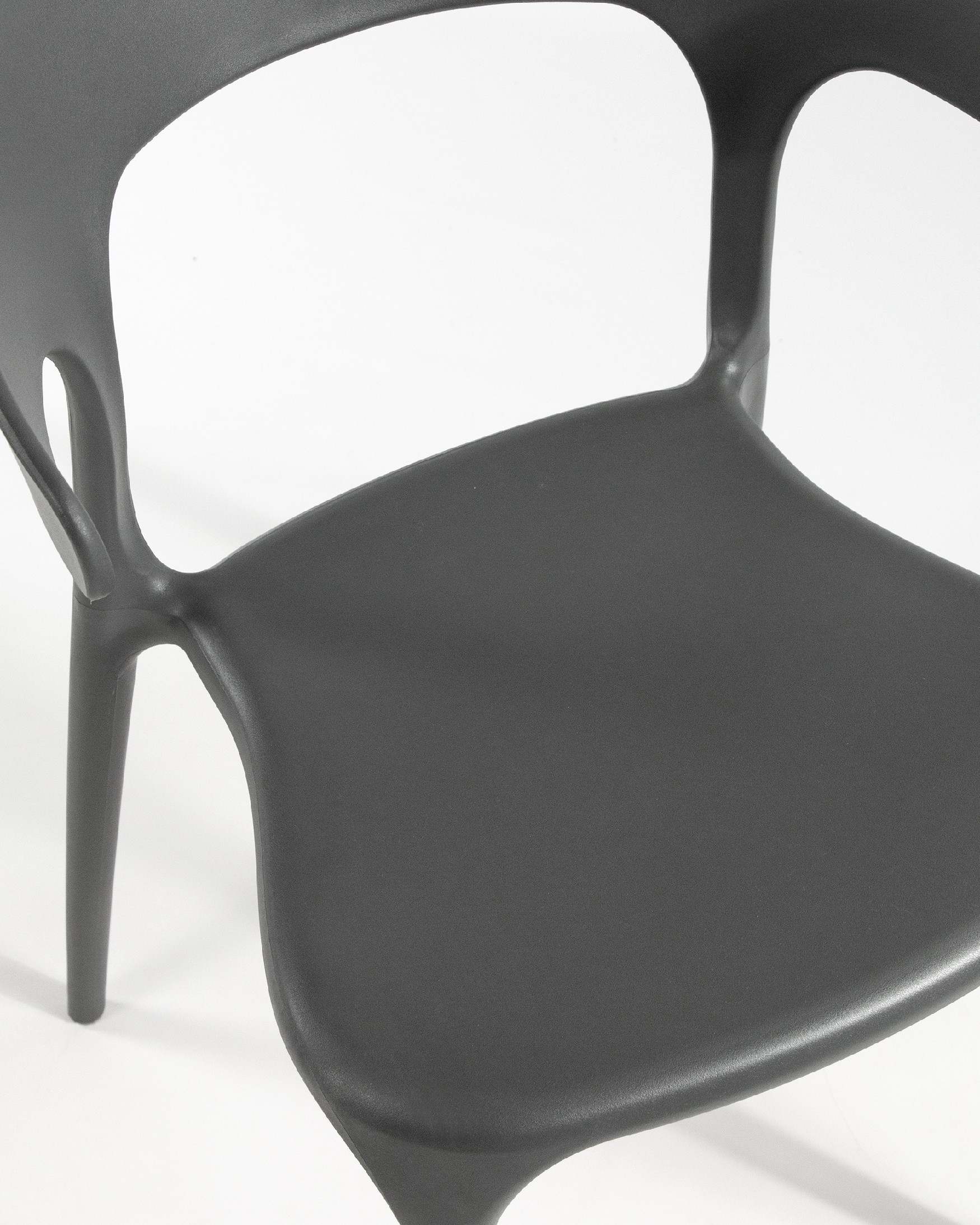 Chaise Pisa en polypropylène couleur graphite