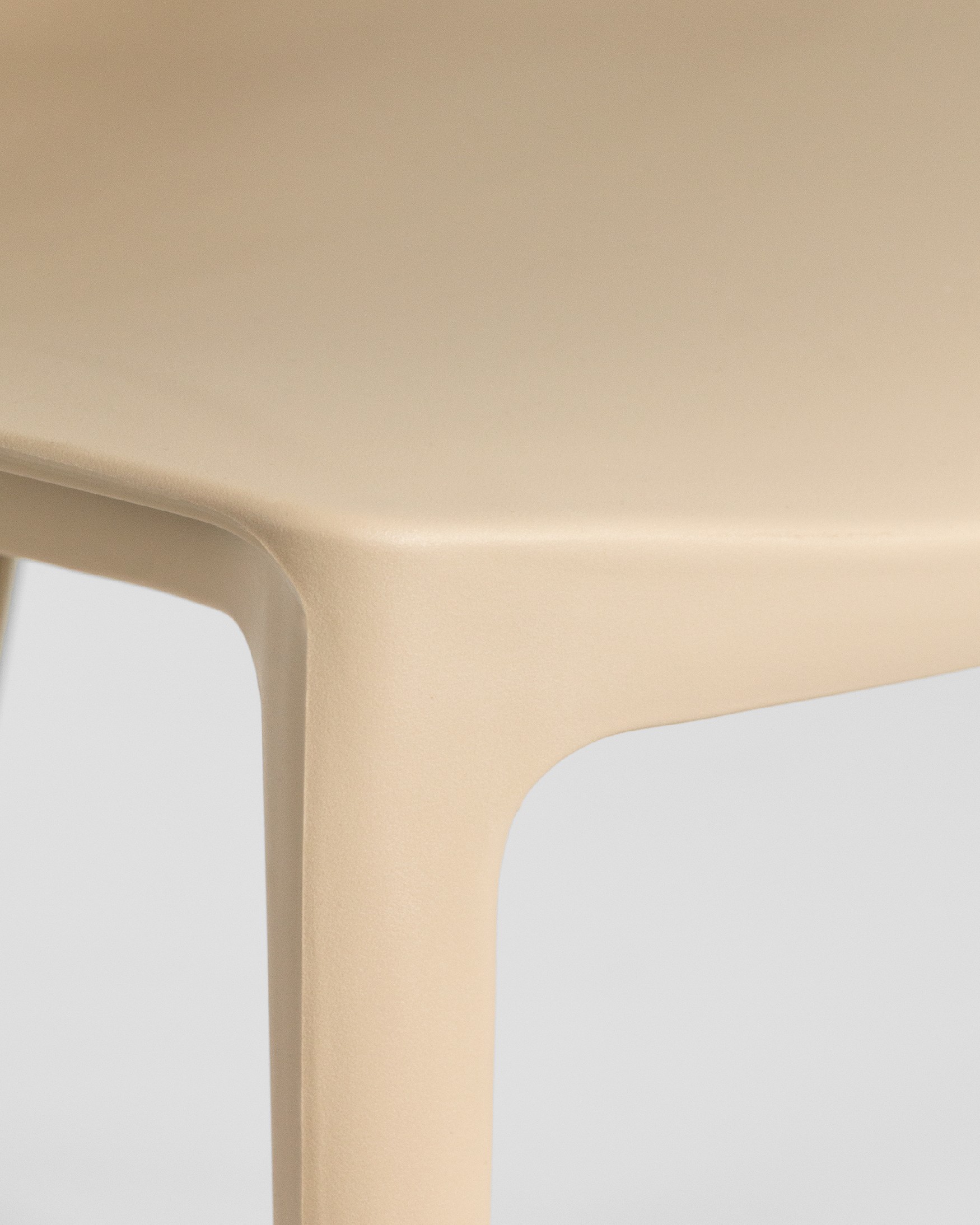 Chaise Praga en polypropylène sable