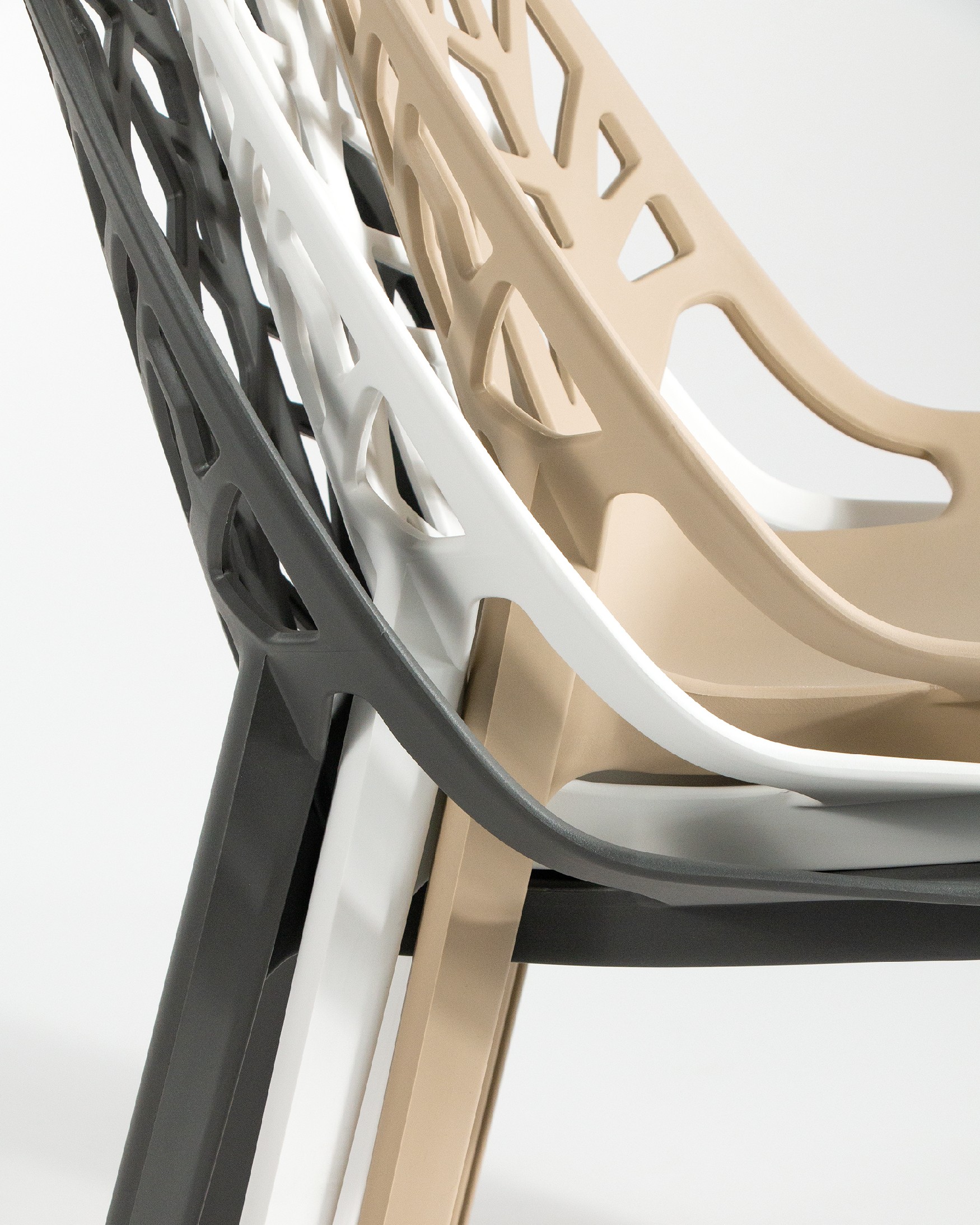 Chair Praga in graphite polypropylene