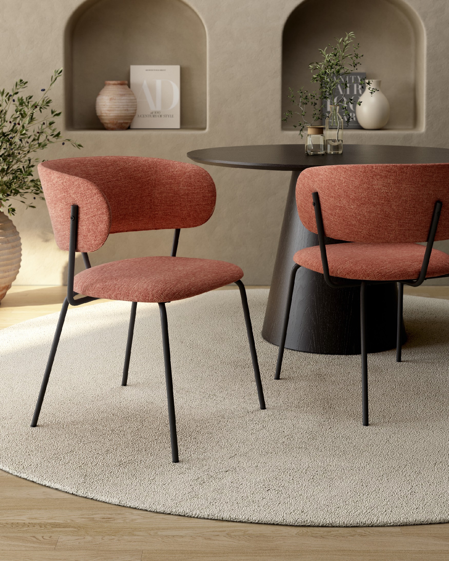 Silla Quebec con tapizado salmón y patas metálicas negras