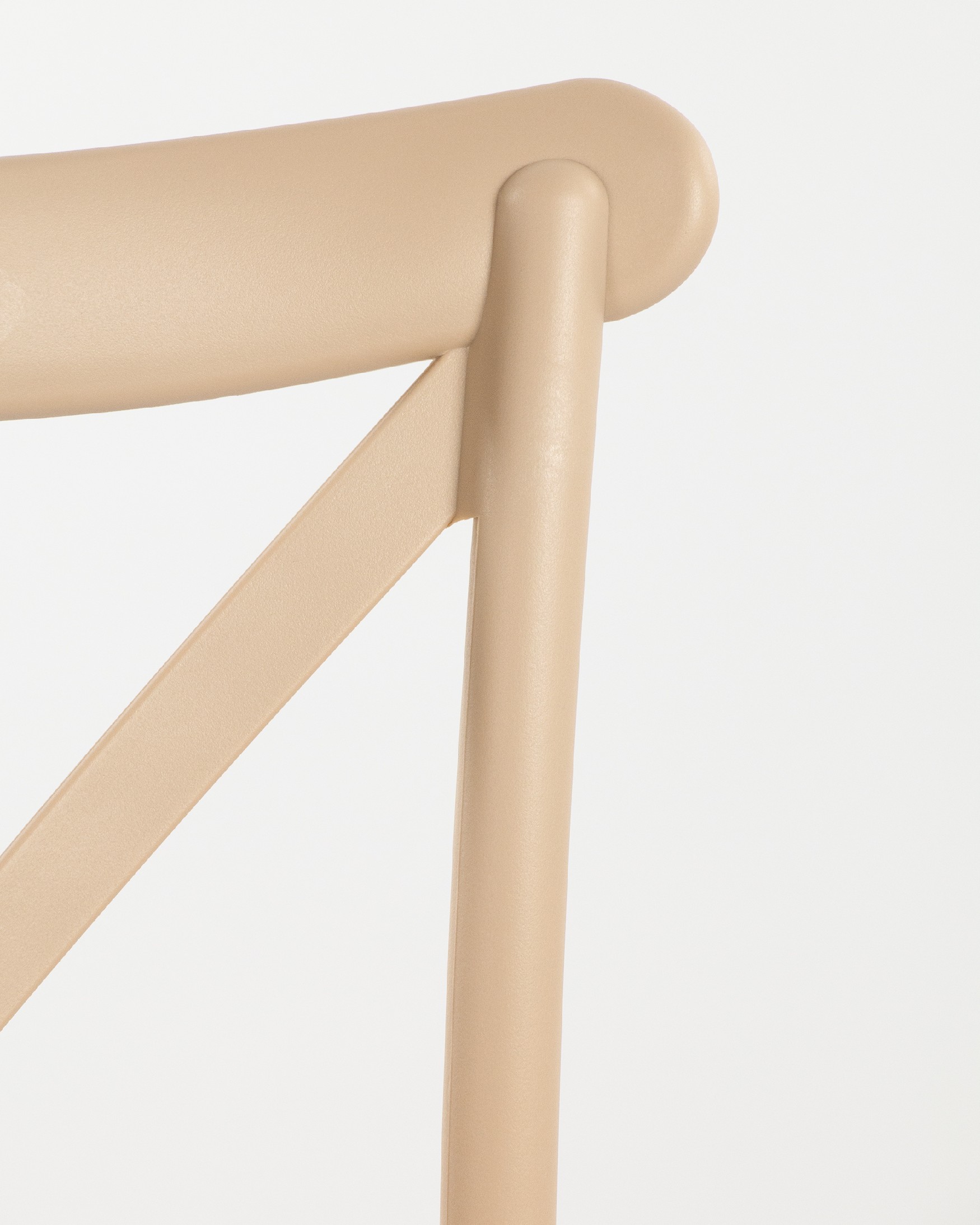 Roma polypropylene chair in sand