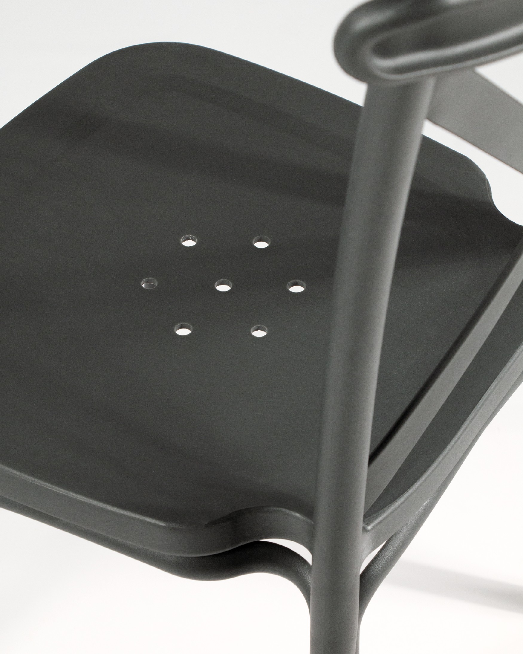 Chaise Roma en polypropylène graphite