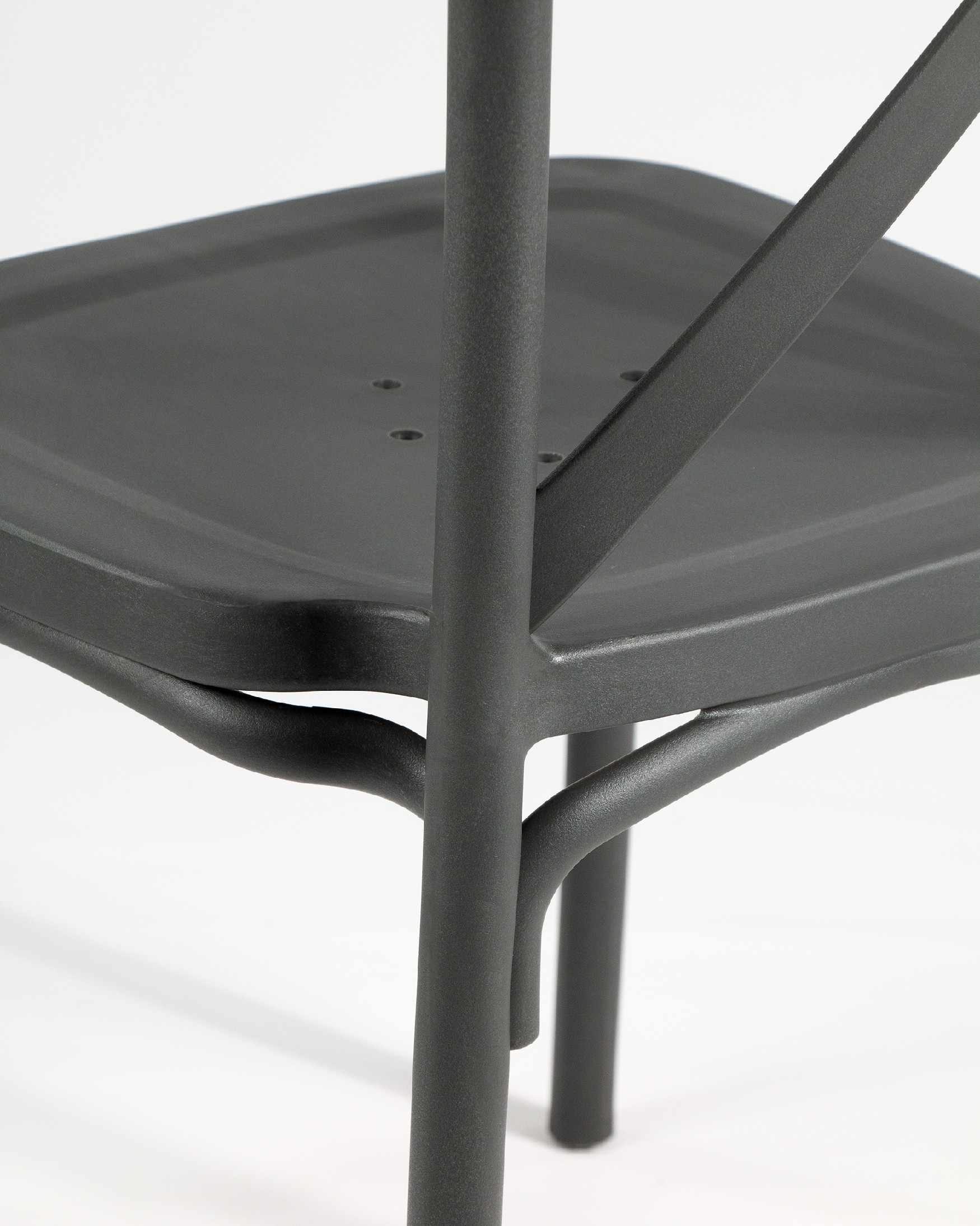 Chaise Roma en polypropylène graphite