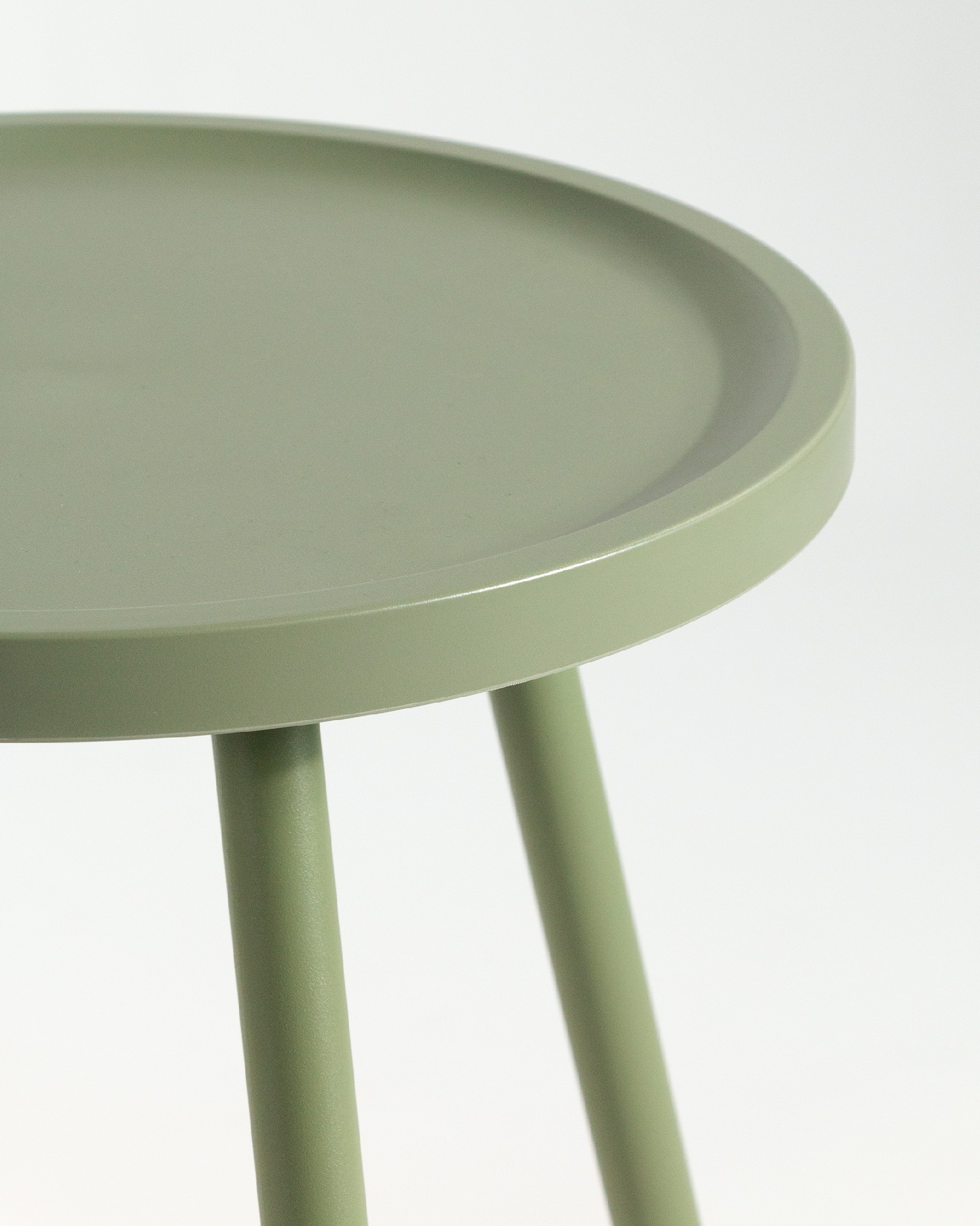 Table d'appoint Saba vert craie Ø 40 cm