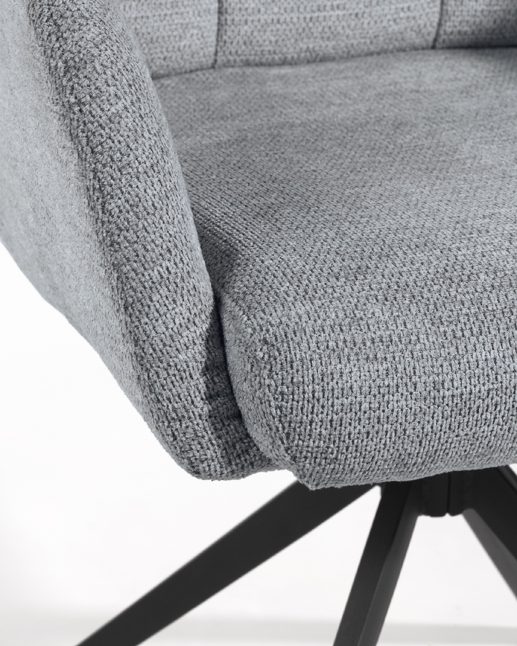 Silla Salta giratoria 360º con función return, tapizado gris y patas metálicas negras