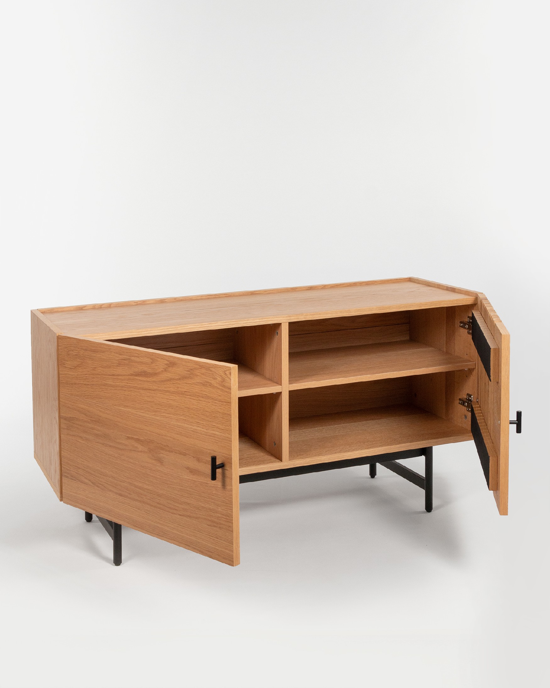 Meuble TV Samurai 2 portes en placage naturel de chêne 120 x 62 cm