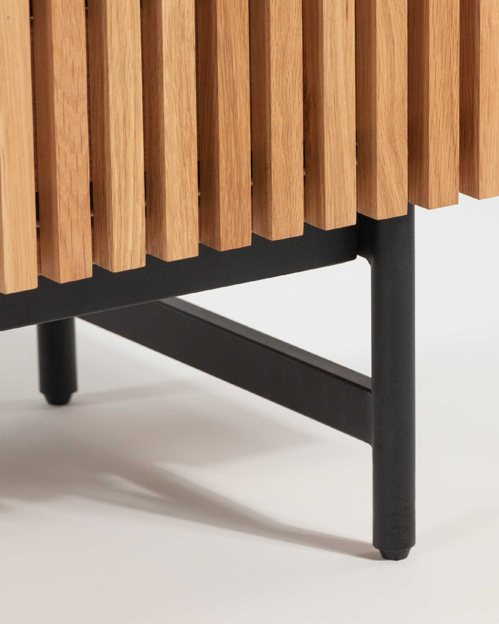 Meuble TV Samurai 2 portes en placage naturel de chêne 120 x 62 cm