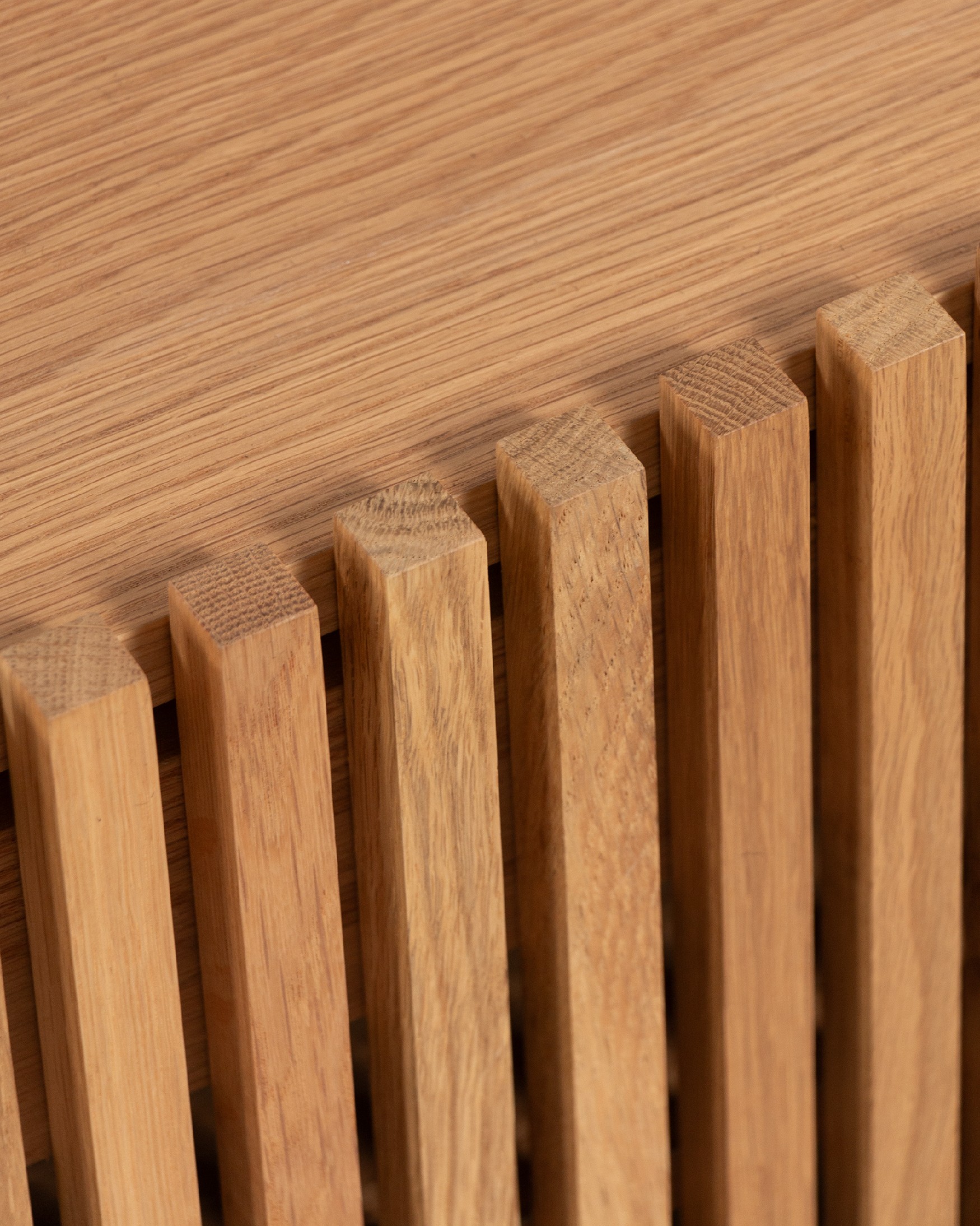 Mueble TV Samurai 3 puertas de chapa natural de roble 180 x 62 cm