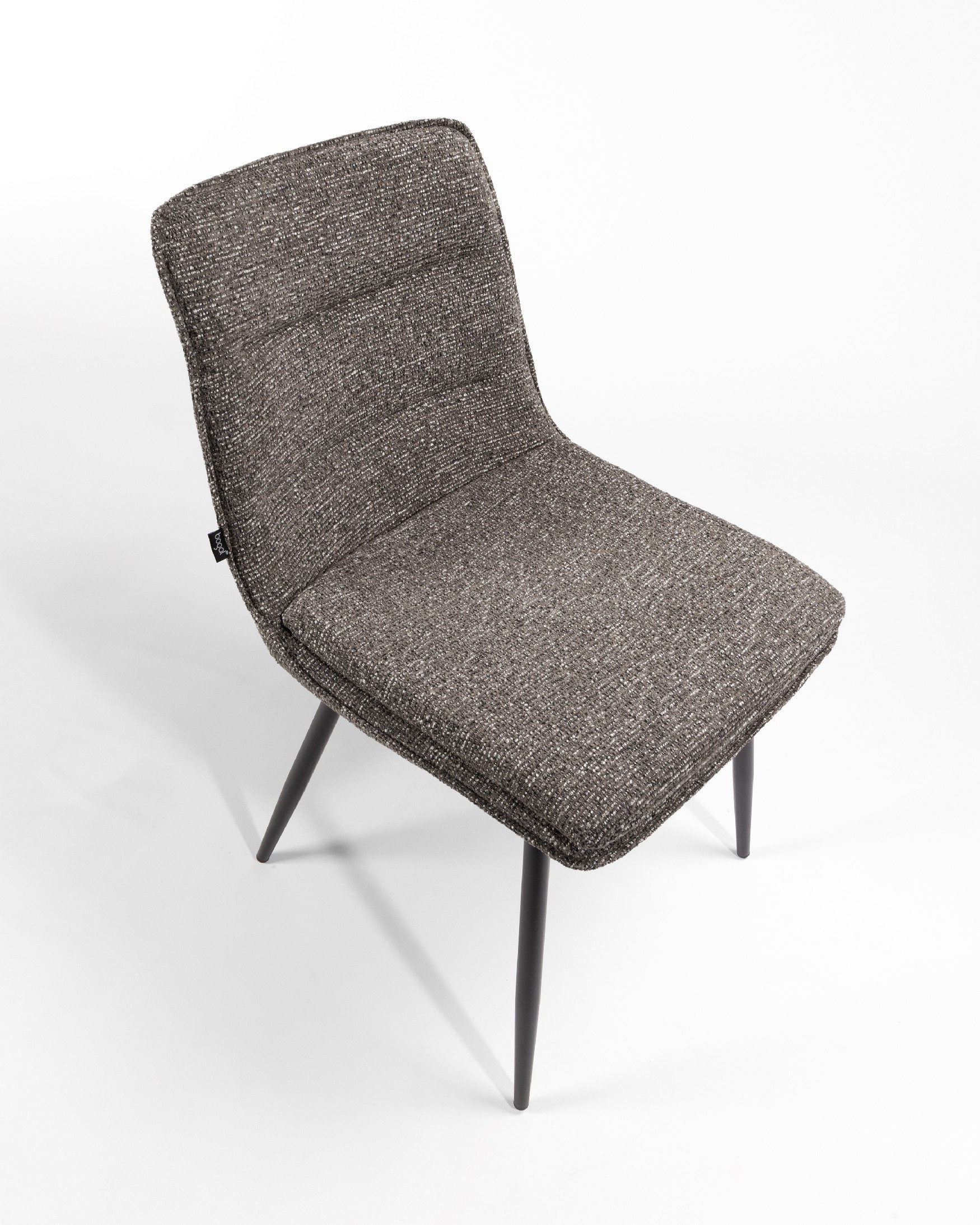 Sintra chair with anthracite upholstery and black metal legs