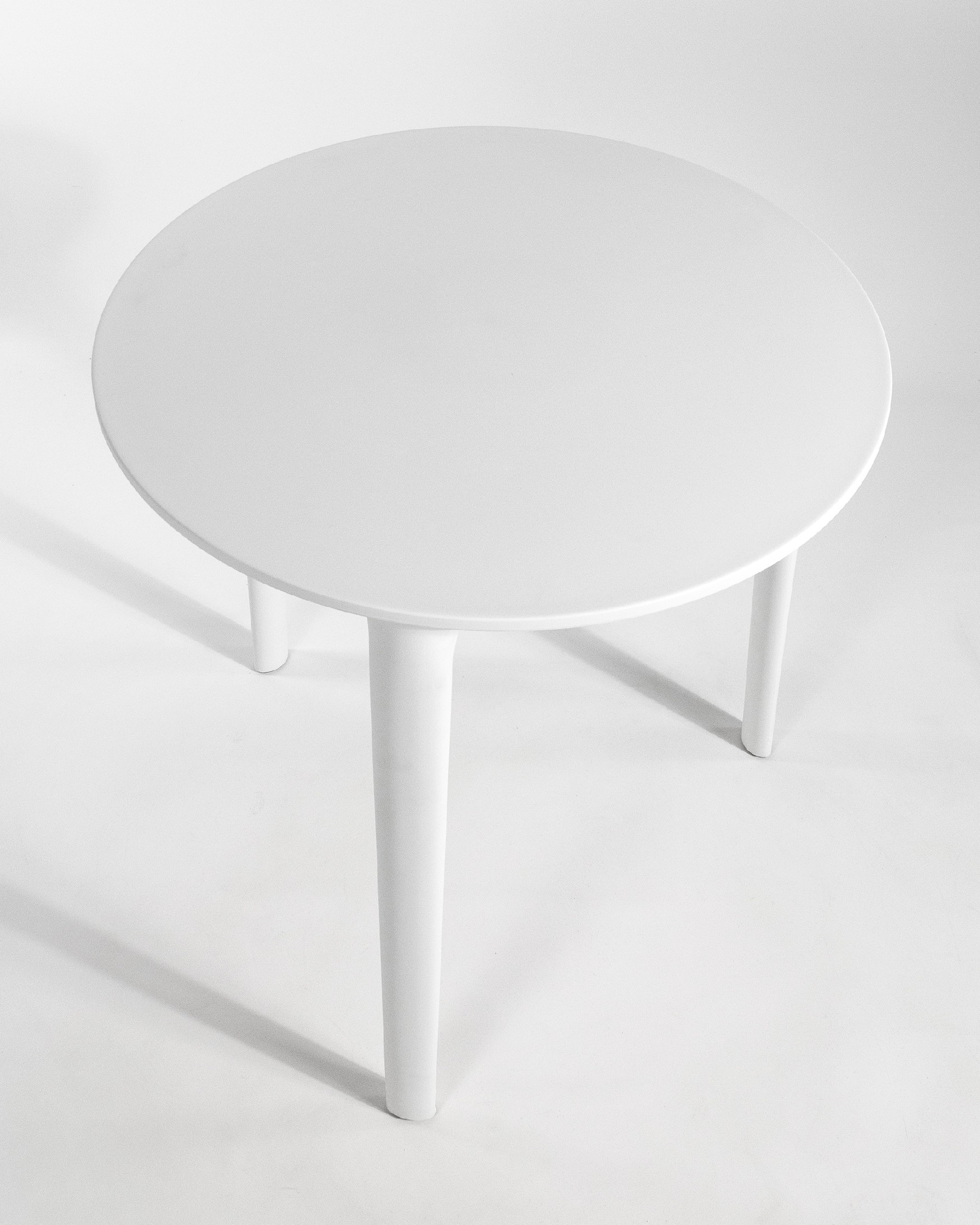 Mesa Sulu de exterior redonda de polipropileno blanco Ø 70 cm