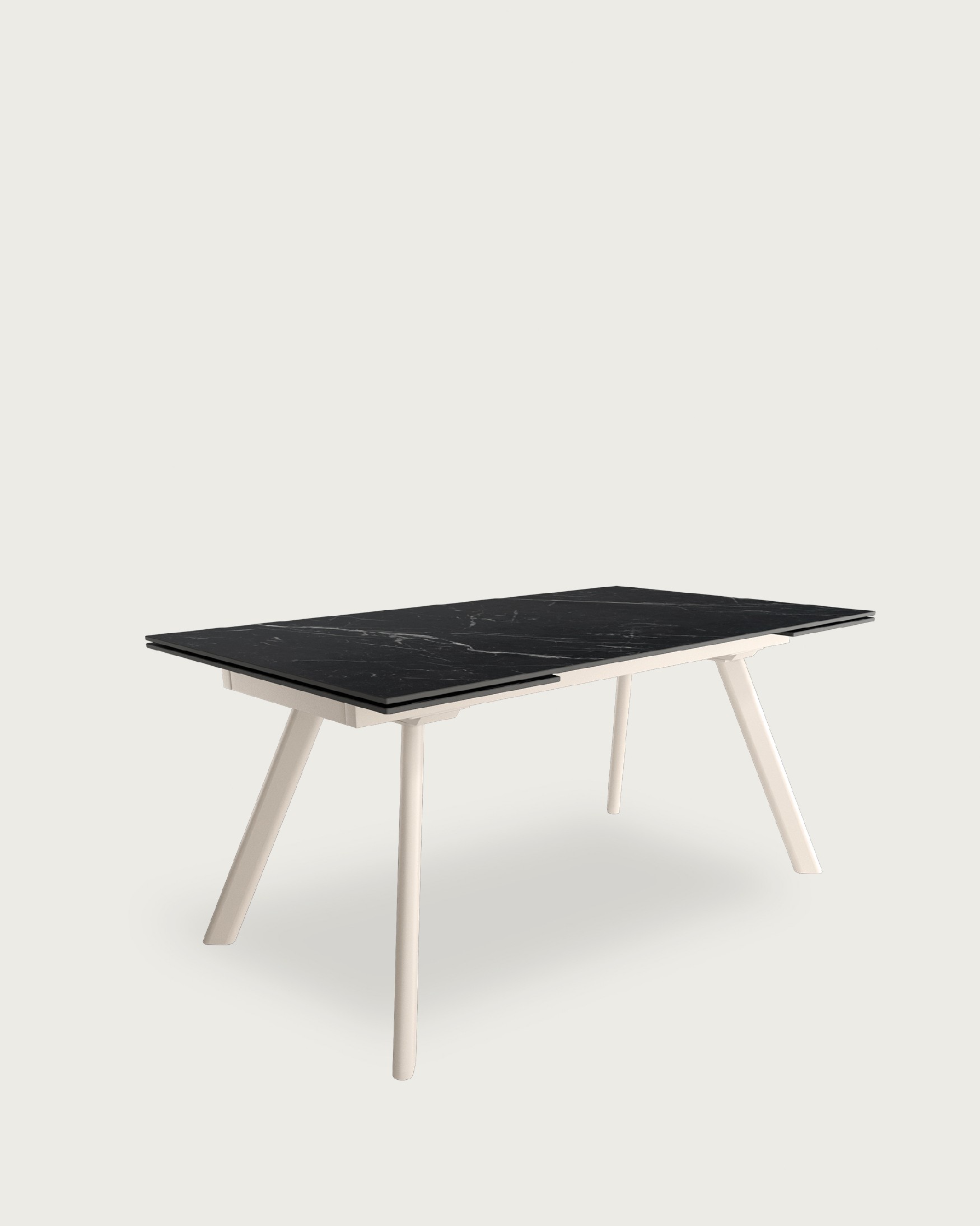 Mesa Tasman extensible con acabado porcelánico marquina y estructura metálica marfil 160/240 x 90 cm