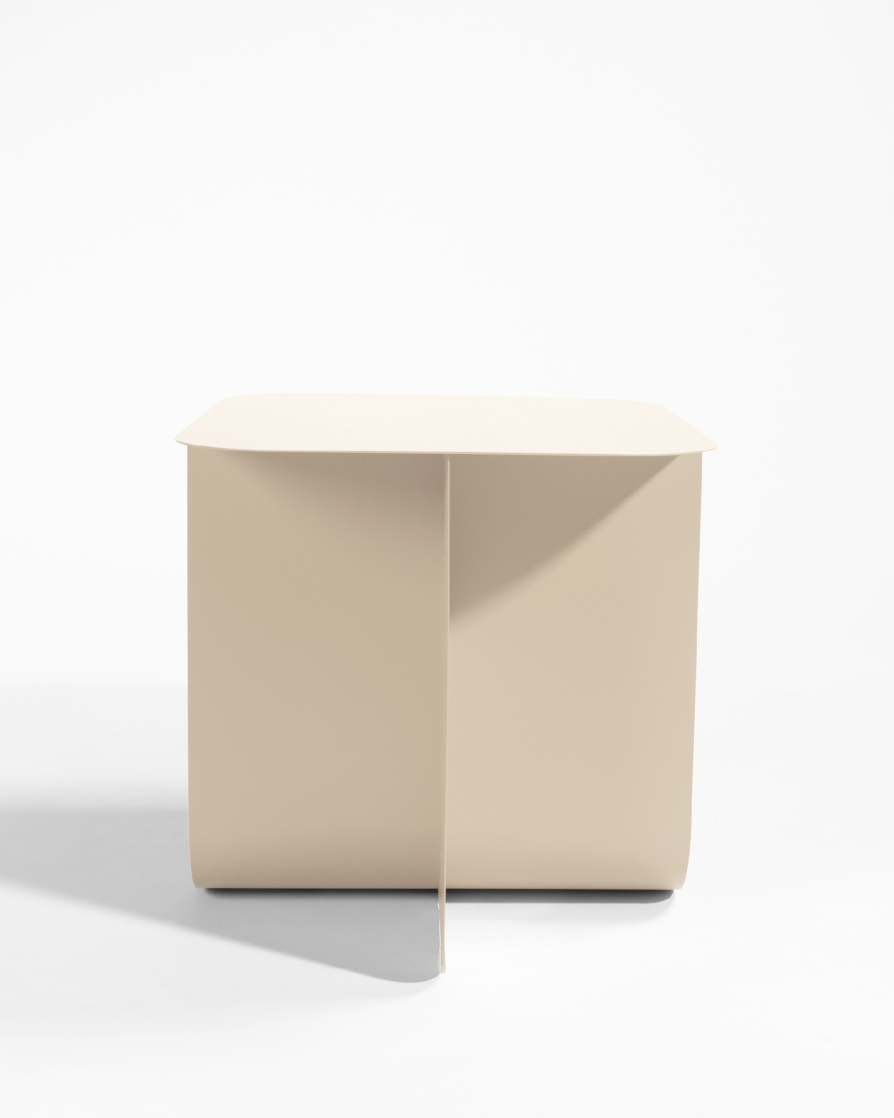 TEO auxiliary table in lacquered metal Beige 40 x 40 cm