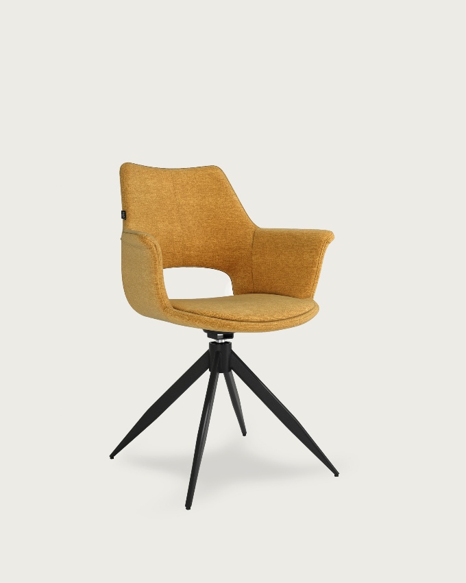 Silla Toronto con tapizado mostaza y patas metálicas negras, giratoria 360°