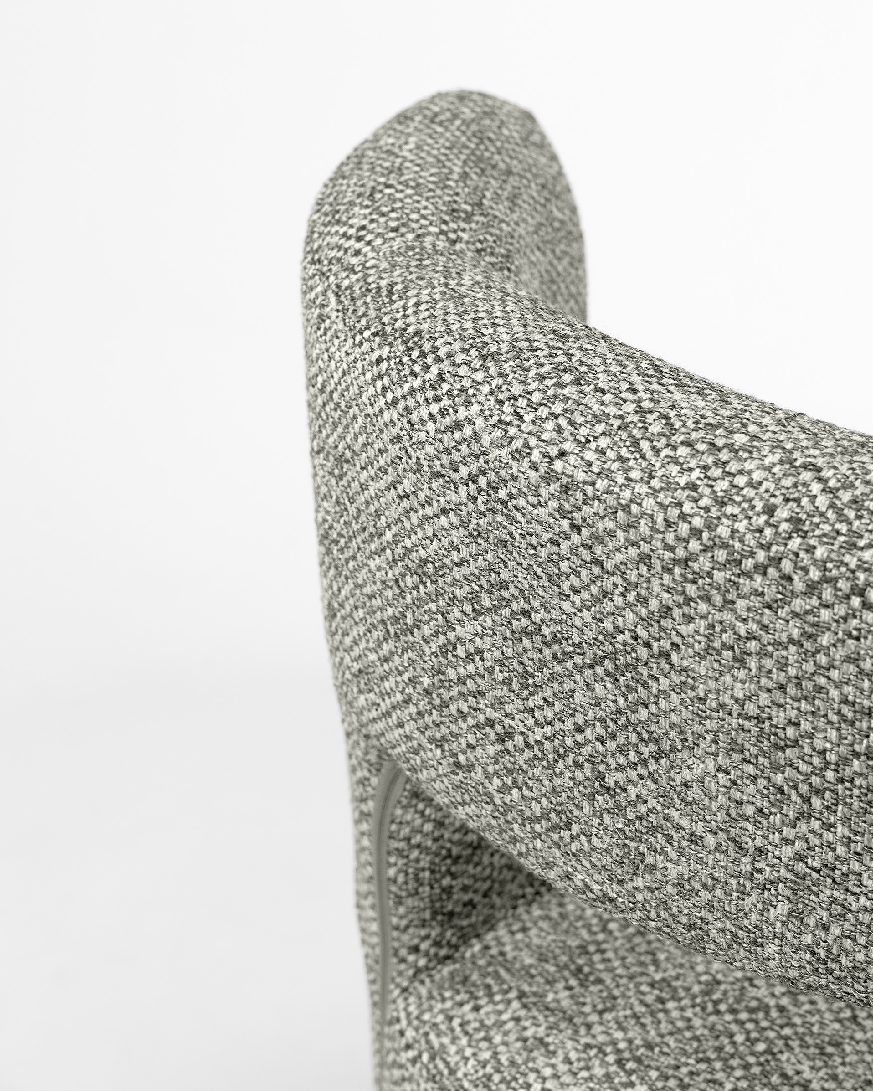 Swivel armchair 360º Totem with gray upholstery