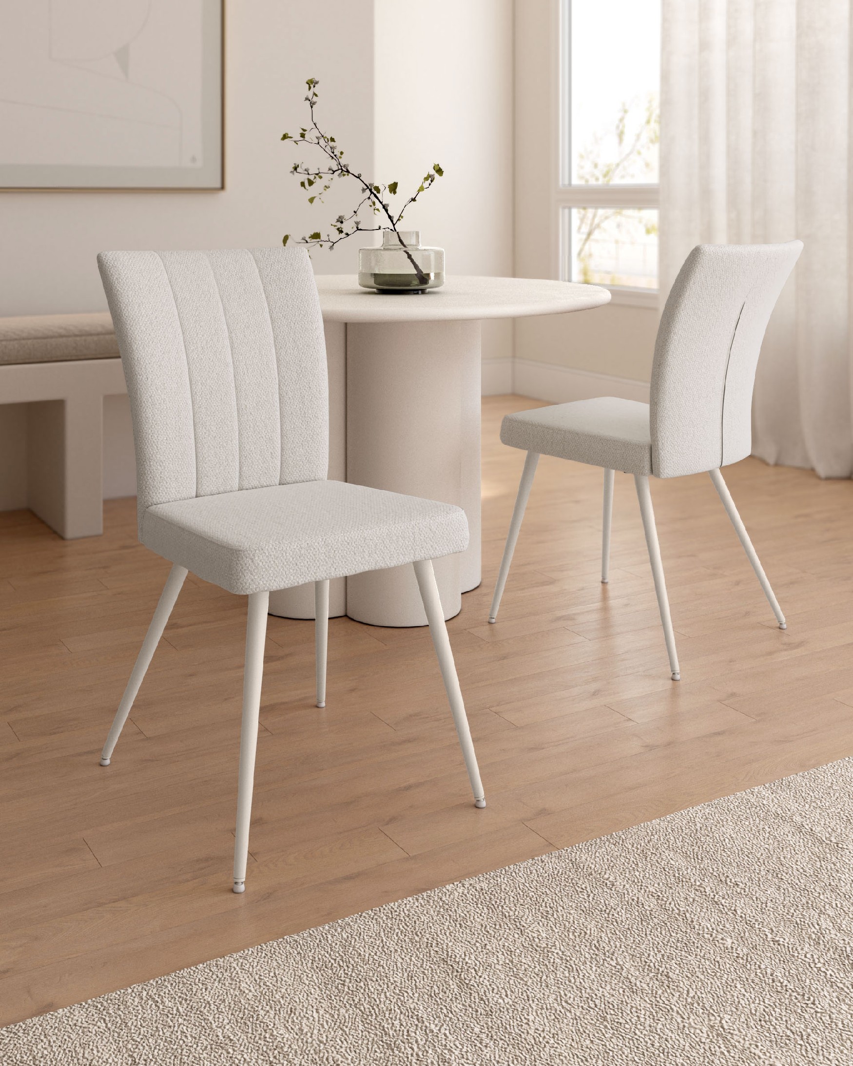 Chaise Tucson avec revêtement nacré et pieds métalliques ivoire